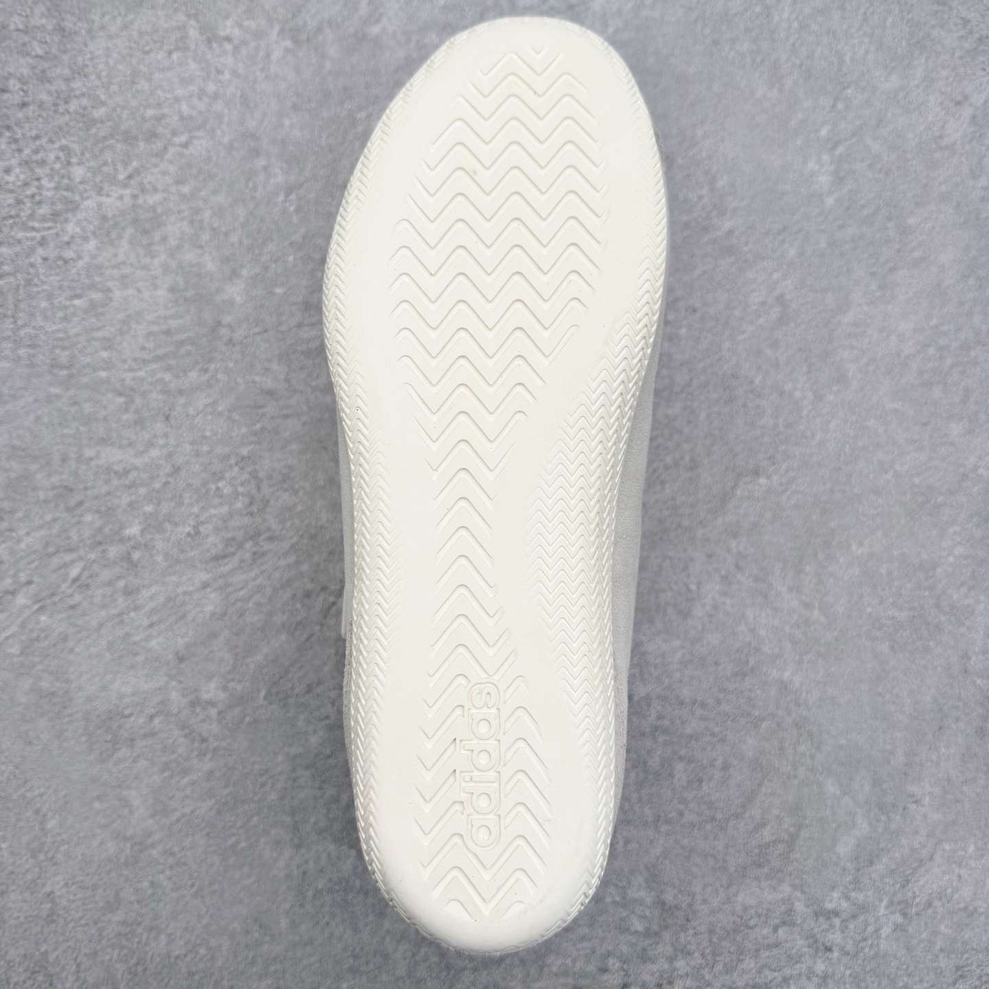 图片[9]-AD FOS URBAN REVERIE 舒适百搭 耐磨 低帮 生活休闲鞋 JQ9390 实拍调校N版已经零色差零失真 百分百还原实物色彩所见即所得 不存在货不对板色差等低级问题 选购参考实物拍摄 不混卖不参货 只用心做好货严格选品 承诺混一赔十 尺码：36 36.5 37.5 38 38.5 39 40 40.5 41 42 42.5 43 44 44.5 45-选品中心