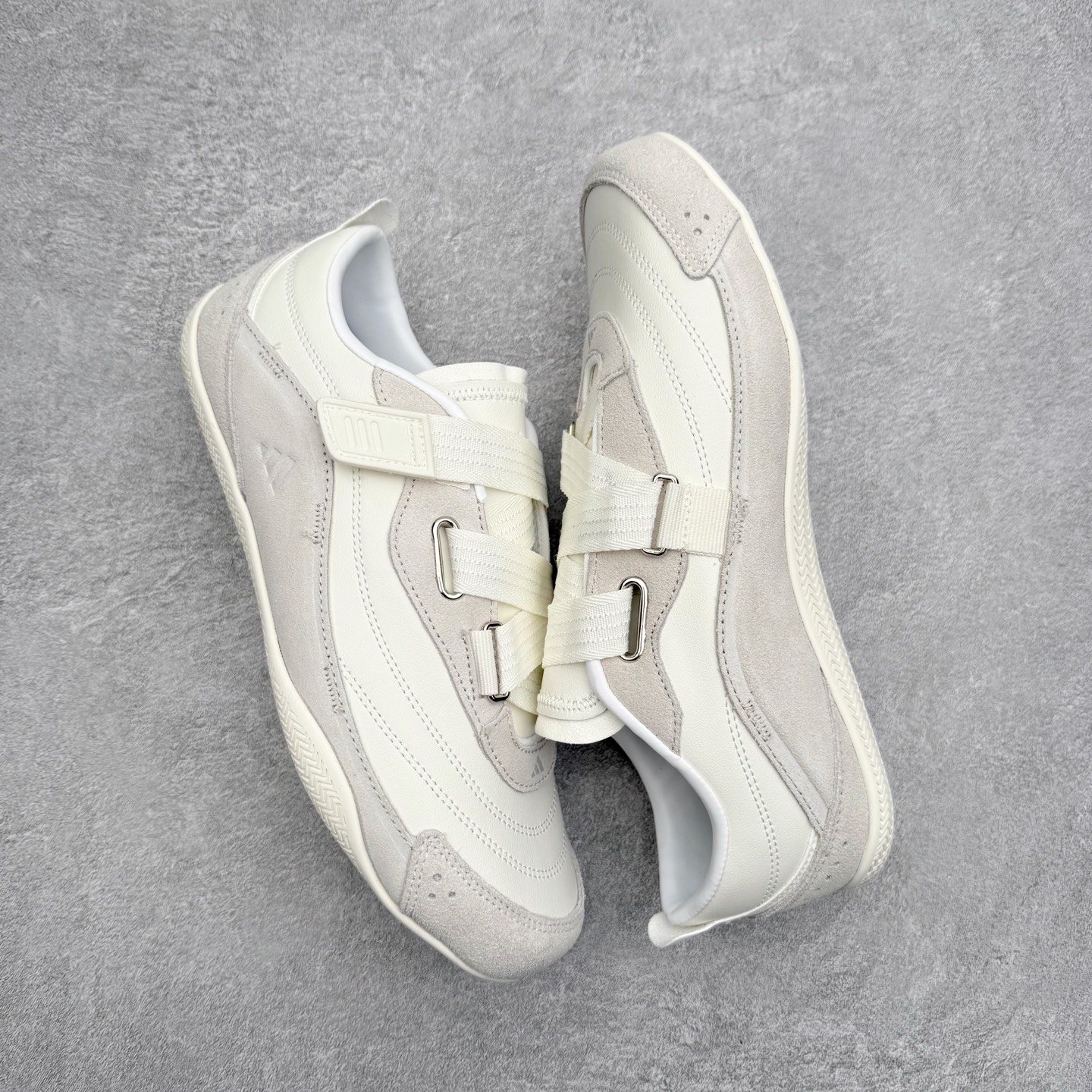 图片[3]-AD FOS URBAN REVERIE 舒适百搭 耐磨 低帮 生活休闲鞋 JQ9390 实拍调校N版已经零色差零失真 百分百还原实物色彩所见即所得 不存在货不对板色差等低级问题 选购参考实物拍摄 不混卖不参货 只用心做好货严格选品 承诺混一赔十 尺码：36 36.5 37.5 38 38.5 39 40 40.5 41 42 42.5 43 44 44.5 45-选品中心