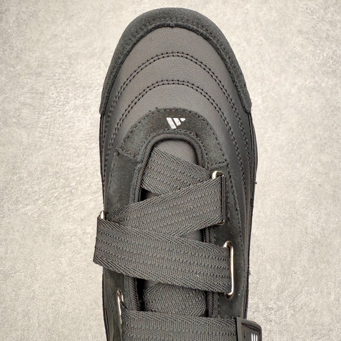 图片[4]-AD FOS URBAN REVERIE 舒适百搭 耐磨 低帮 生活休闲鞋 JQ9388 实拍调校N版已经零色差零失真 百分百还原实物色彩所见即所得 不存在货不对板色差等低级问题 选购参考实物拍摄 不混卖不参货 只用心做好货严格选品 承诺混一赔十 尺码：36 36.5 37.5 38 38.5 39 40 40.5 41 42 42.5 43 44 44.5 45-选品中心