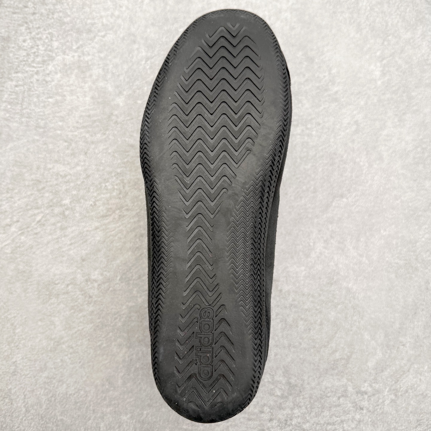 图片[9]-AD FOS URBAN REVERIE 舒适百搭 耐磨 低帮 生活休闲鞋 JQ9388 实拍调校N版已经零色差零失真 百分百还原实物色彩所见即所得 不存在货不对板色差等低级问题 选购参考实物拍摄 不混卖不参货 只用心做好货严格选品 承诺混一赔十 尺码：36 36.5 37.5 38 38.5 39 40 40.5 41 42 42.5 43 44 44.5 45-选品中心