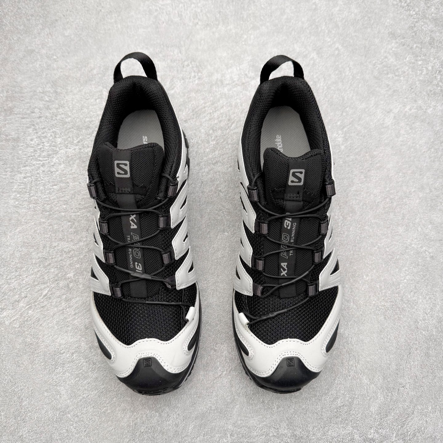 图片[2]-＃C版 SALOMON XA Pro 3D ADV 萨洛蒙潮流越野机能户外功能鞋 纯原外贸平台特供订单 耗时半年巨作 全套原纸板楦头开发 原厂特供网布配套加持 确保原汁原味 完美呈现版型 原档数据独家私模五层组合大底 原装Ortholite轻量化鞋垫 中底布带钢印编号 原厂TPU锁扣 进口港宝加持 后跟自然饱满 还原公司包裹性 鞋面采用SENSIFT贴合技术 全方位贴合包裹脚型 鞋跟部鞋底牵引设计 提供强大的抓地性能 更适应野外崎岖不平的道路 其3D ADVANCED CHASSIS底盘 材料轻量大化 钉齿设计更具稳定性 防护性 鞋底易磨损区运用CONTAGRIP高耐磨材料 应对城市硬质路面长距离跑考验 尺码：36 36.5 37.5 38 38.5 39 40 40.5 41 42 42.5 43 44 44.5 45-选品中心