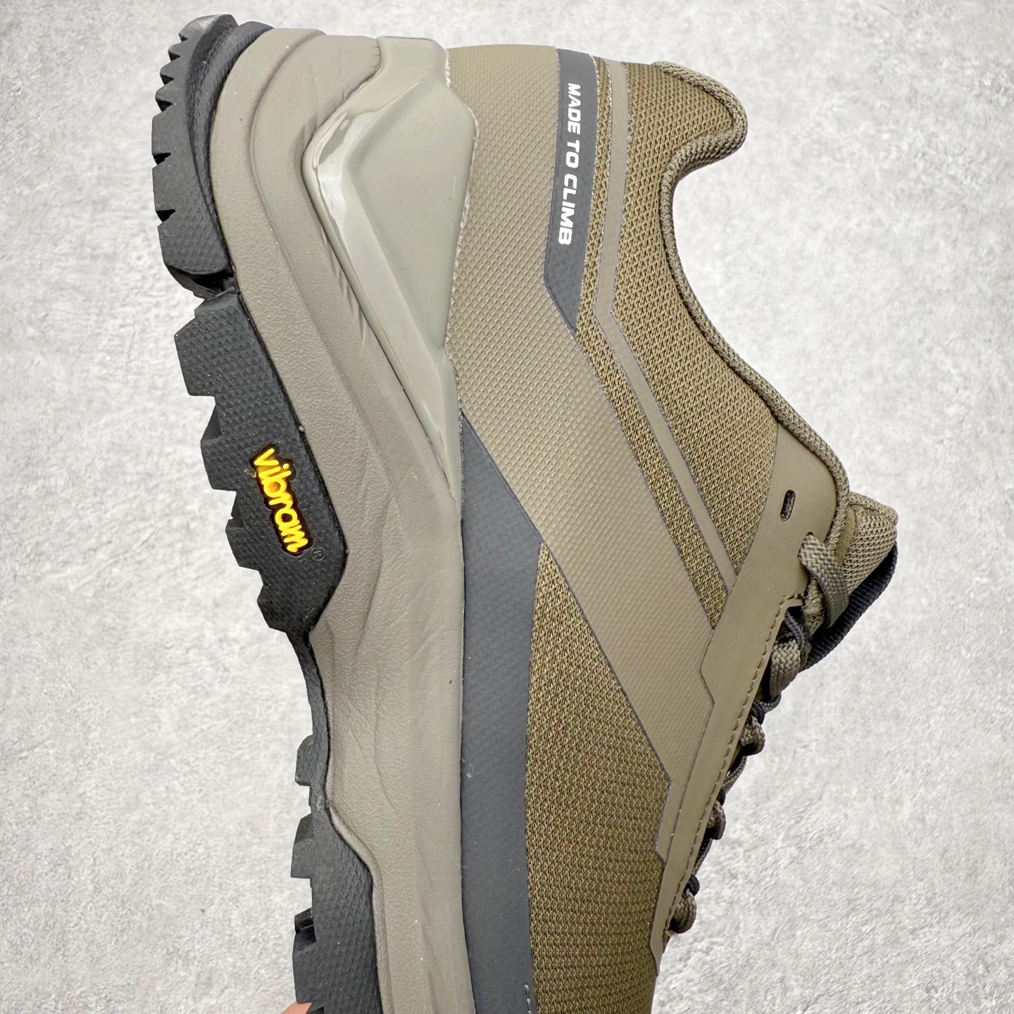 图片[6]-＃K版 KAILAS 凯乐石 界山户外运动舒适时尚防滑透气低帮登山徒步鞋 KAILAS凯乐石品牌是全球三大全系攀登品牌之一，于2003年创立于中国广州，致力于为有攀登梦想的户外运动员及爱好者，研发制造功能性专业装备，满足他们在极限环境下安全舒适的需求，凯乐石专注于科技面料的开发及专业功能设计，产品线覆盖登山、攀岩、徒步、越野跑山、露营、旅行等多项户外运动，通过运动员的测试反馈，不断进化迭代，产品荣获国内外大奖71座，发明专利21个，更突破性的自主研发攀登器械，打造出中国的攀登硬实力。实拍调校N版已经零色差零失真 百分百还原实物色彩所见即所得 不存在货不对板色差等低级问题 选购参考实物拍摄 不混卖不参货 只用心做好货严格选品 承诺混一赔十 尺码：36 36.5 37.5 38 38.5 39 40 40.5 41 42 42.5 43 44 44.5 45-选品中心