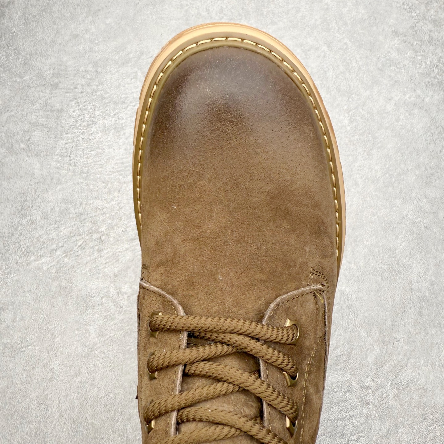 图片[4]-Timberland添柏岚/天伯伦户外中帮休闲大黄靴系列 广东大厂品质 原盒原包装 面料采用意大利🇮🇹顶级磨砂细纹牛皮 搭配防臭防腐真皮乳胶鞋垫 给您完美的穿着体验 质量考究耐穿 型男必备 专治不帅 高品质脚感一流 尺码：38 39 40 41 42 43 44（皮鞋码）-选品中心