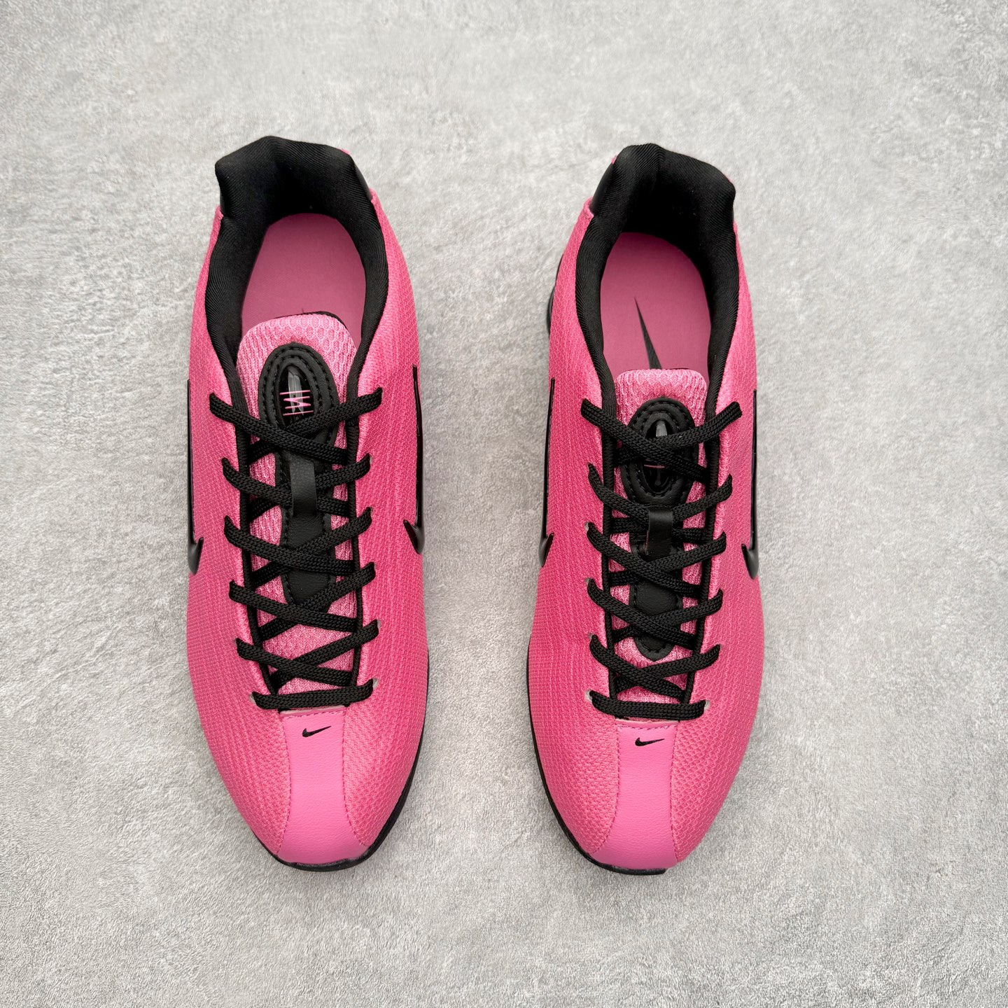 图片[2]-NK Total 90 Shox Secutor Magia 百搭舒适 耐磨 足球鞋 实拍调校N版已经零色差零失真 百分百还原实物色彩所见即所得 不存在货不对板色差等低级问题 选购参考实物拍摄 不混卖不参货 只用心做好货严格选品 承诺混一赔十 尺码：36 36.5 37.5 38 38.5 39 40 40.5 41 42 42.5 43 44 44.5 45-选品中心