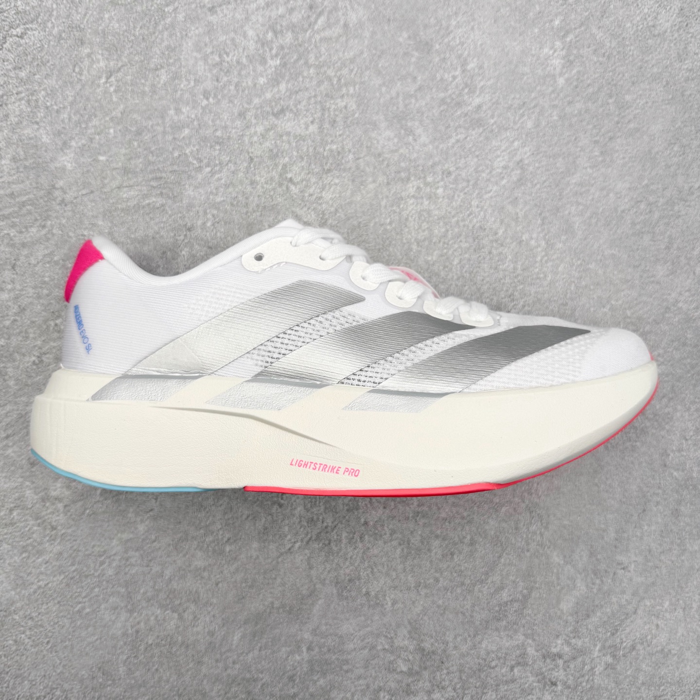 图片[15]-＃福利特价 AD Adizero EVO SL 马拉松竞速专业跑鞋 CELERMESH针织网面非常轻薄 纤维间的缝隙很大 可以保证跑步时的透气、排汗效果 鞋舌直接与两侧的内衬和鞋底连接在一起 在跑步过程中不会被鞋舌的左右移动所困扰 在标准鞋带孔的基础上再拓宽一组鞋带孔 适合不同脚型的需求 突破性 EnergyRods 技术，有助于跑者实现更好的成绩 中底独特的LIGHTSTRIKE PRO泡棉材质 微弹感觉在跑步过程中给予了良好的支撑体验 对于顶级精英和高水平进阶跑者来说 ADIOS PRO是一双值得信赖的竞速比赛用鞋 尺码：36 36.5 37.5 38 38.5 39 40 40.5 41 42 42.5 43 44 44.5 45-选品中心