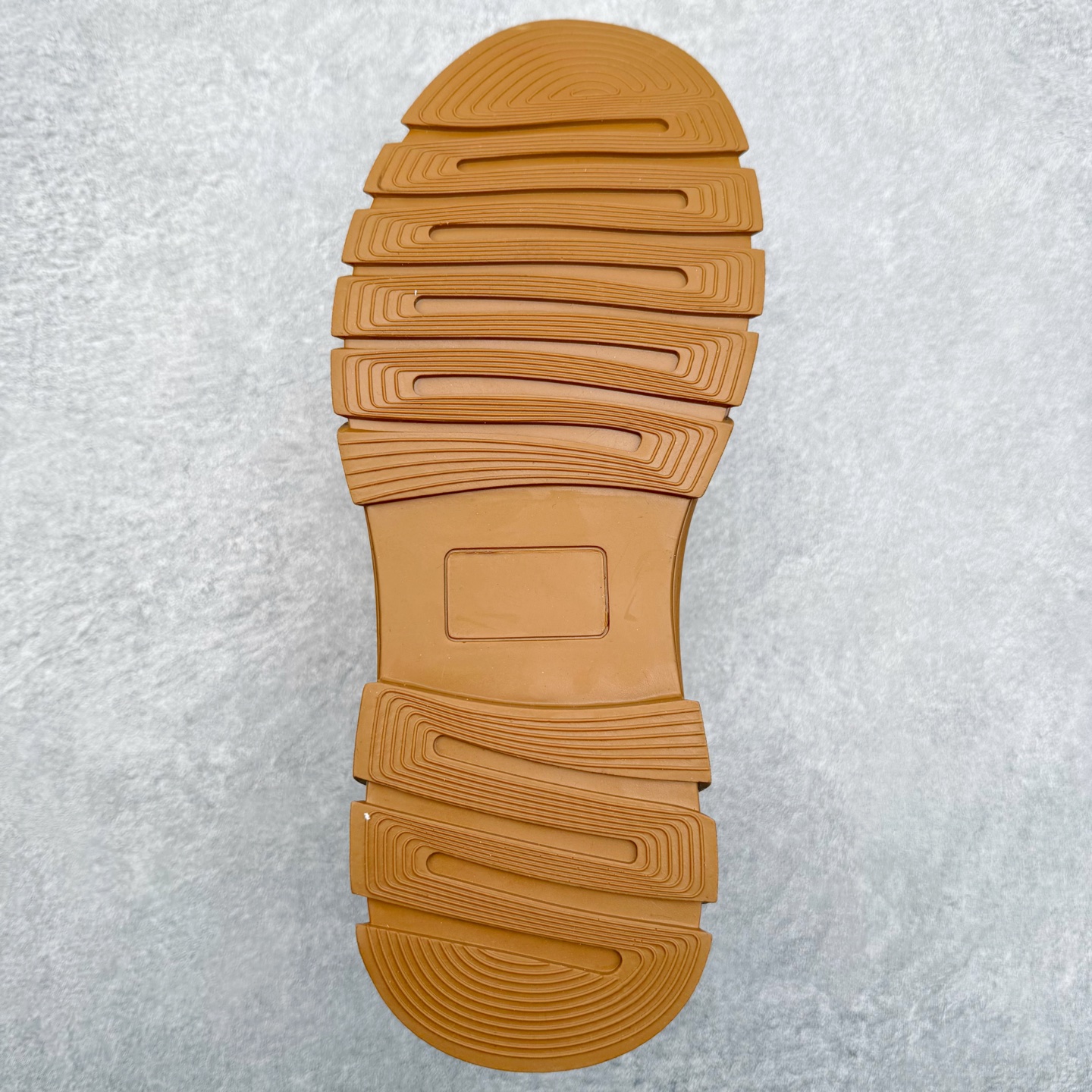 图片[9]-Timberland 添柏岚/天伯伦 25秋冬新款 经典户外休闲大黄靴 广东大厂品质 原盒原包装 面料采用意大利🇮🇹顶级磨砂细纹牛皮搭配防臭防腐真皮乳胶鞋垫给您完美的穿着体验 质量考究耐穿型男必备 专治不帅 高品质脚感一流 尺码：35 36 37 38 39 40 41 42 43 44 (标准码)-选品中心