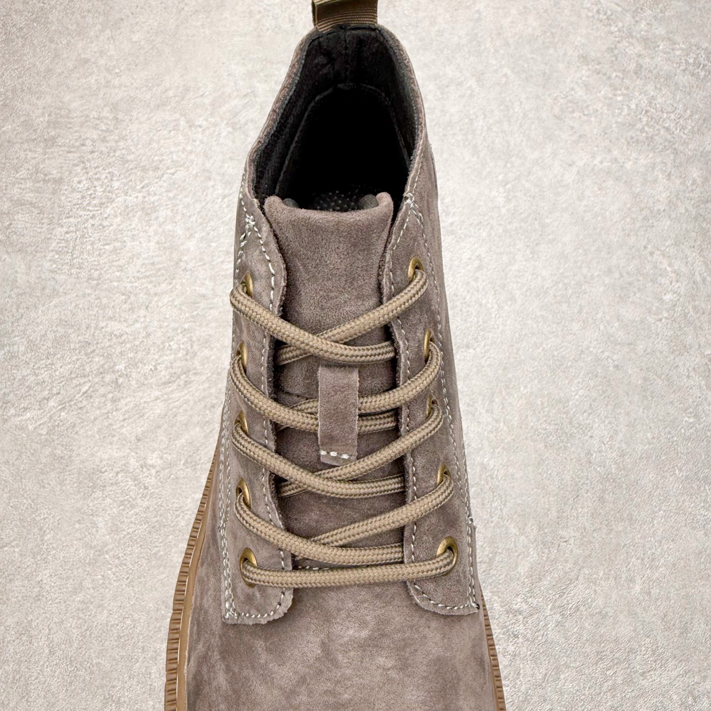 图片[5]-Timberland 添柏岚/天伯伦 25秋冬新款 经典户外休闲大黄靴 广东大厂品质 原盒原包装 面料采用意大利🇮🇹顶级磨砂细纹牛皮搭配防臭防腐真皮乳胶鞋垫给您完美的穿着体验 质量考究耐穿型男必备 专治不帅 高品质脚感一流 尺码：35 36 37 38 39 40 41 42 43 44 (标准码)-选品中心