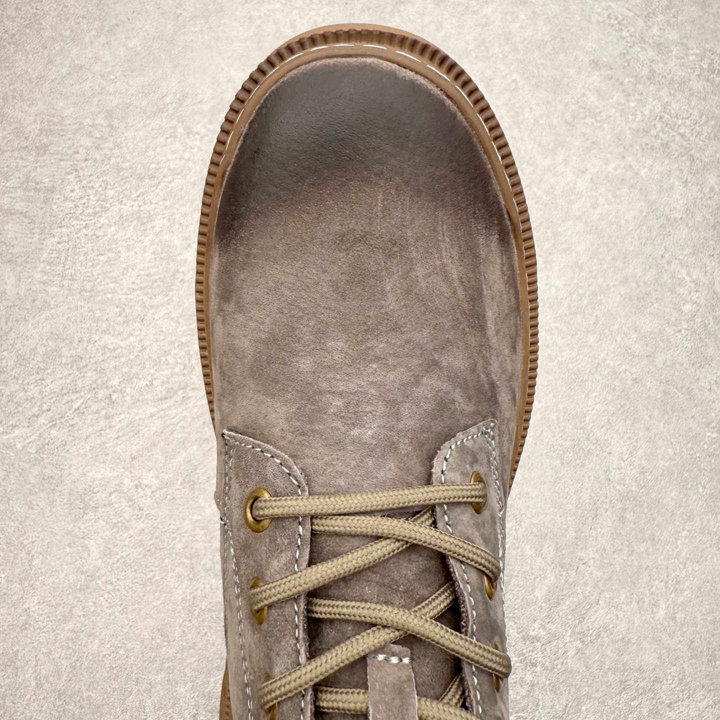 图片[4]-Timberland 添柏岚/天伯伦 25秋冬新款 经典户外休闲大黄靴 广东大厂品质 原盒原包装 面料采用意大利🇮🇹顶级磨砂细纹牛皮搭配防臭防腐真皮乳胶鞋垫给您完美的穿着体验 质量考究耐穿型男必备 专治不帅 高品质脚感一流 尺码：35 36 37 38 39 40 41 42 43 44 (标准码)-选品中心