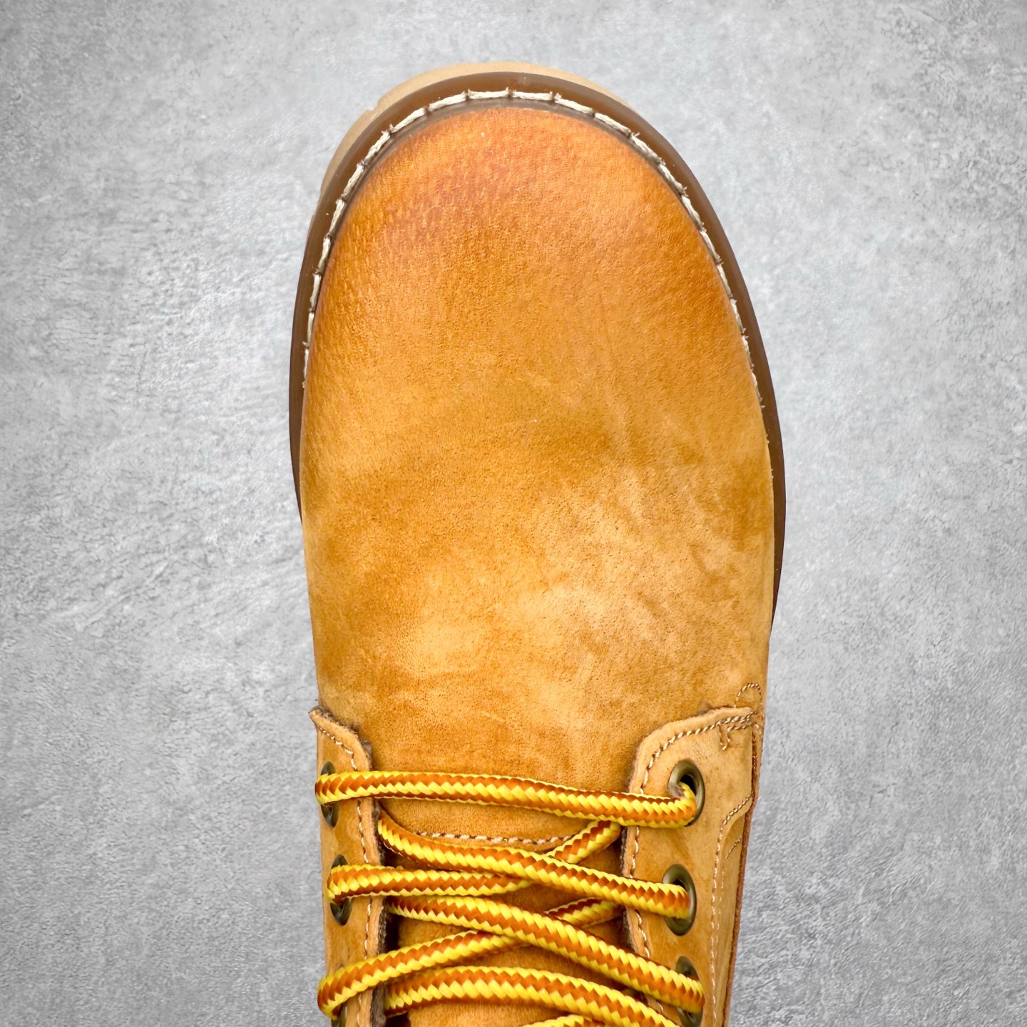 图片[4]-UGG Tasman Weather Hybrid 塔斯曼混合系列户外中帮休闲马丁靴雪地靴UGG秋冬新品 秋冬必备（内里加绒保暖🔥）时尚休闲马丁靴雪地靴系列 代购专供品质 面料采用进口头层牛皮材质 鞋内里采用🔥毛茸一体内里保暖锁热。外置防滑橡胶大底 系带设计 穿脱十分方便 采用TPU模压定型真皮鞋面材质#科技外底防滑,耐磨性和良好的弹性！尺码：39-44-选品中心