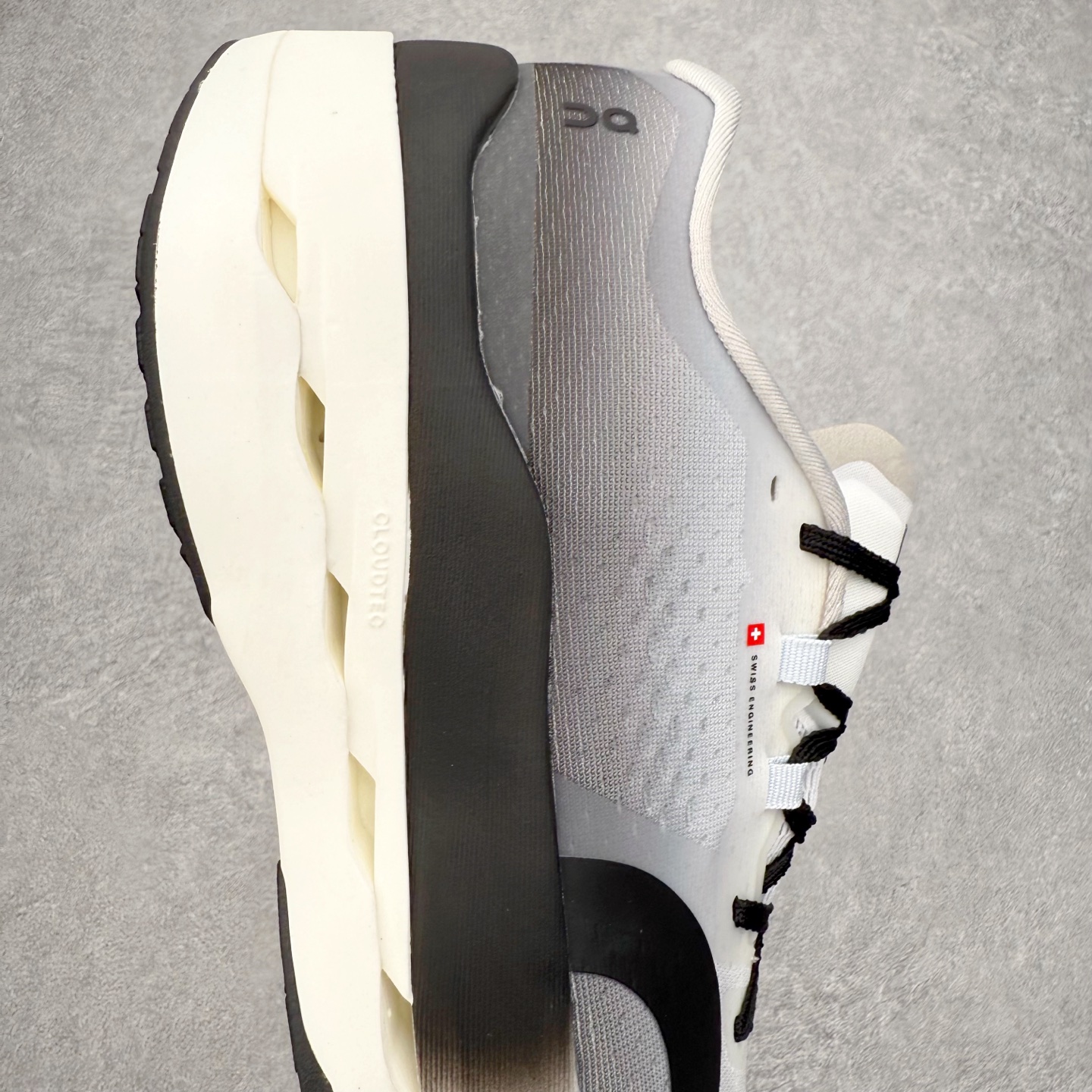 图片[6]-锐步Reebok Premier Road Ultra LTD 总理路跑系列低帮复古百搭休闲运动慢跑鞋 从健身到街头，从不循规蹈矩的国际运动品牌Reebok锐步，以“Life Is Not a Spectator Sport”的宣言，不断将先锋ICON带给年轻一代—继承先锋的健身DNA与深厚的街头文化沉淀，锐步鼓励所有人突破自我极限，拥抱未知、健身和例外的生活方式，以坚定的自我态度拥抱属于自己的未来。尺码：36 36.5 37.5 38 38.5 39 40 40.5 41 42 42.5 43 44 44.5 45-选品中心