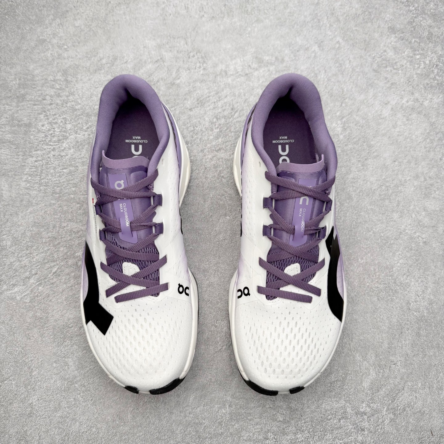 图片[2]-锐步Reebok Premier Road Ultra LTD 总理路跑系列低帮复古百搭休闲运动慢跑鞋 从健身到街头，从不循规蹈矩的国际运动品牌Reebok锐步，以“Life Is Not a Spectator Sport”的宣言，不断将先锋ICON带给年轻一代—继承先锋的健身DNA与深厚的街头文化沉淀，锐步鼓励所有人突破自我极限，拥抱未知、健身和例外的生活方式，以坚定的自我态度拥抱属于自己的未来。尺码：36 36.5 37.5 38 38.5 39 40 40.5 41 42 42.5 43 44 44.5 45-选品中心