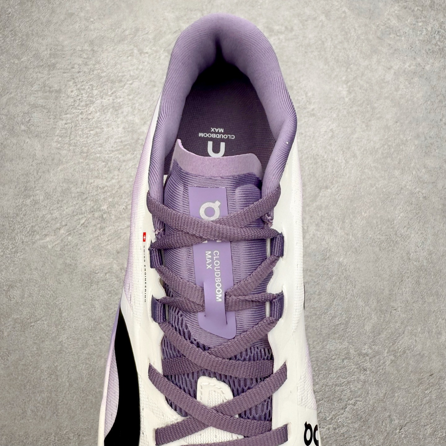 图片[5]-锐步Reebok Premier Road Ultra LTD 总理路跑系列低帮复古百搭休闲运动慢跑鞋 从健身到街头，从不循规蹈矩的国际运动品牌Reebok锐步，以“Life Is Not a Spectator Sport”的宣言，不断将先锋ICON带给年轻一代—继承先锋的健身DNA与深厚的街头文化沉淀，锐步鼓励所有人突破自我极限，拥抱未知、健身和例外的生活方式，以坚定的自我态度拥抱属于自己的未来。尺码：36 36.5 37.5 38 38.5 39 40 40.5 41 42 42.5 43 44 44.5 45-选品中心