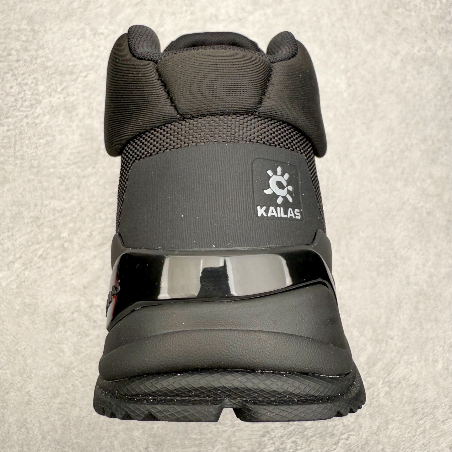 图片[8]-＃K版 凯乐石KAILAS 界山 GTX MID 时尚舒适简约经典潮流 耐磨防水 高帮 徒步鞋 KAILAS凯乐石品牌是全球三大全系攀登品牌之一，于2003年创立于中国广州，致力于为有攀登梦想的户外运动员及爱好者，研发制造功能性专业装备，满足他们在极限环境下安全舒适的需求，凯乐石专注于科技面料的开发及专业功能设计，产品线覆盖登山、攀岩、徒步、越野跑山、露营、旅行等多项户外运动，通过运动员的测试反馈，不断进化迭代，产品荣获国内外大奖71座，发明专利21个，更突破性的自主研发攀登器械，打造出中国的攀登硬实力。实拍调校N版已经零色差零失真 百分百还原实物色彩所见即所得 不存在货不对板色差等低级问题 选购参考实物拍摄 不混卖不参货 只用心做好货严格选品 承诺混一赔十 尺码：36 36.5 37.5 38 38.5 39 40 40.5 41 42 42.5 43 44 44.5 45-选品中心