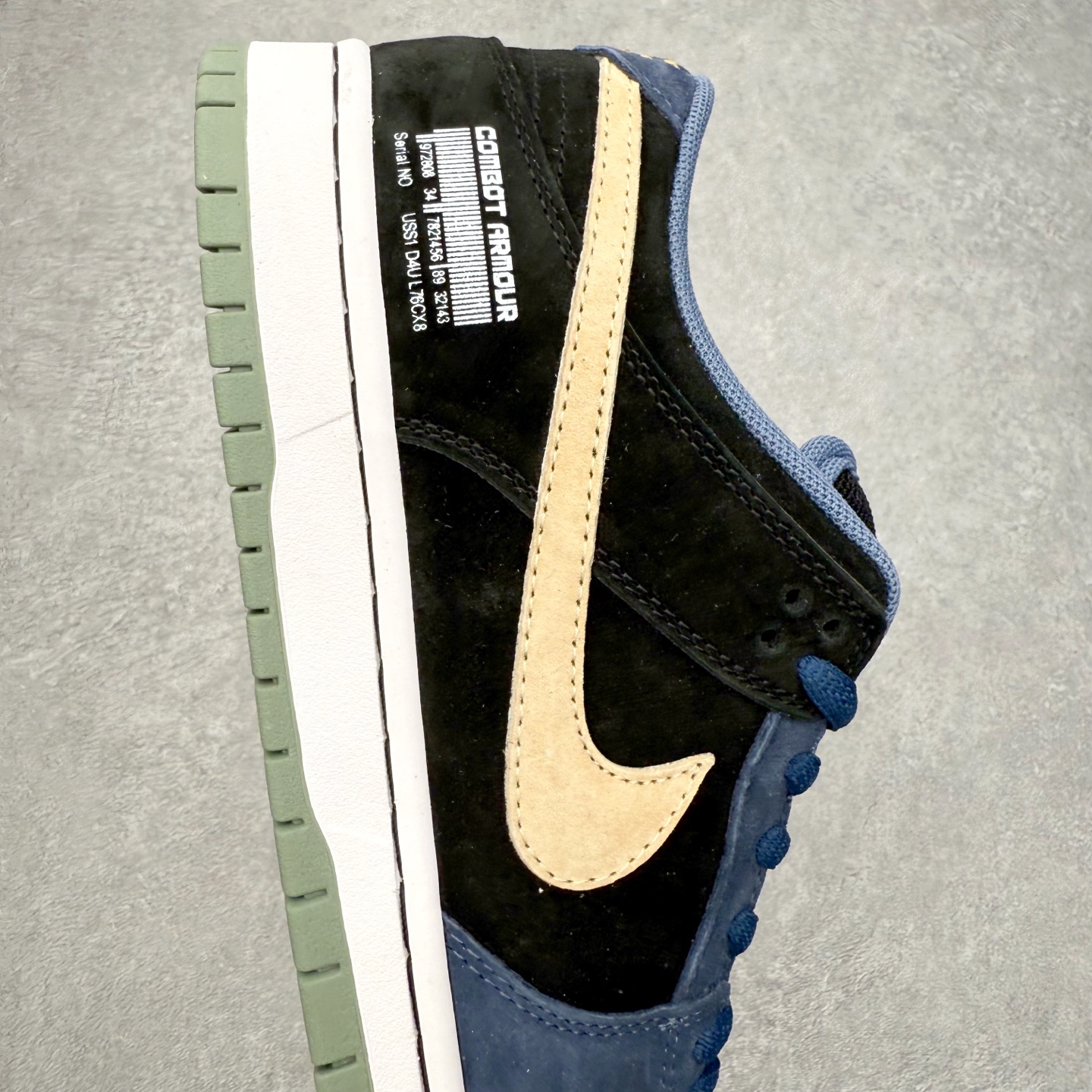 图片[6]-＃F版 NK SB Dunk Low HF3063-002 极限压缩利润空间 超乎所想的高性价比 用料绝不含糊 原盒原配 正确耐磨橡胶大底 超高清洁度 全鞋零毛边皮料切割 全套原楦原模倾力打造完美版型 尺码：36 36.5 37.5 38 38.5 39 40 40.5 41 42 42.5 43 44 44.5 45 46 47.5-选品中心