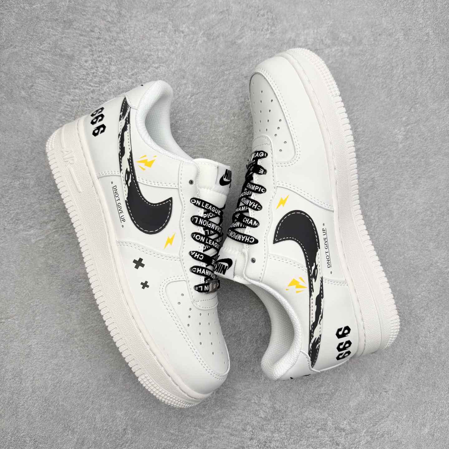 图片[3]-NK Air Force 1´07 Low 空军一号低帮百搭休闲运动板鞋 JP8028-072 柔软、弹性十足的缓震性能和出色的中底设计 横跨复古与现代的外型结合 造就出风靡全球 三十多年的Force 1 直到今天还深受青睐 实拍调校N版已经零色差零失真 百分百还原实物色彩所见即所得 不存在货不对板色差等低级问题 选购参考实物拍摄 不混卖不参货 只用心做好货严格选品 承诺混一赔十 尺码：36 36.5 37.5 38 38.5 39 40 40.5 41 42 42.5 43 44 44.5 45-选品中心