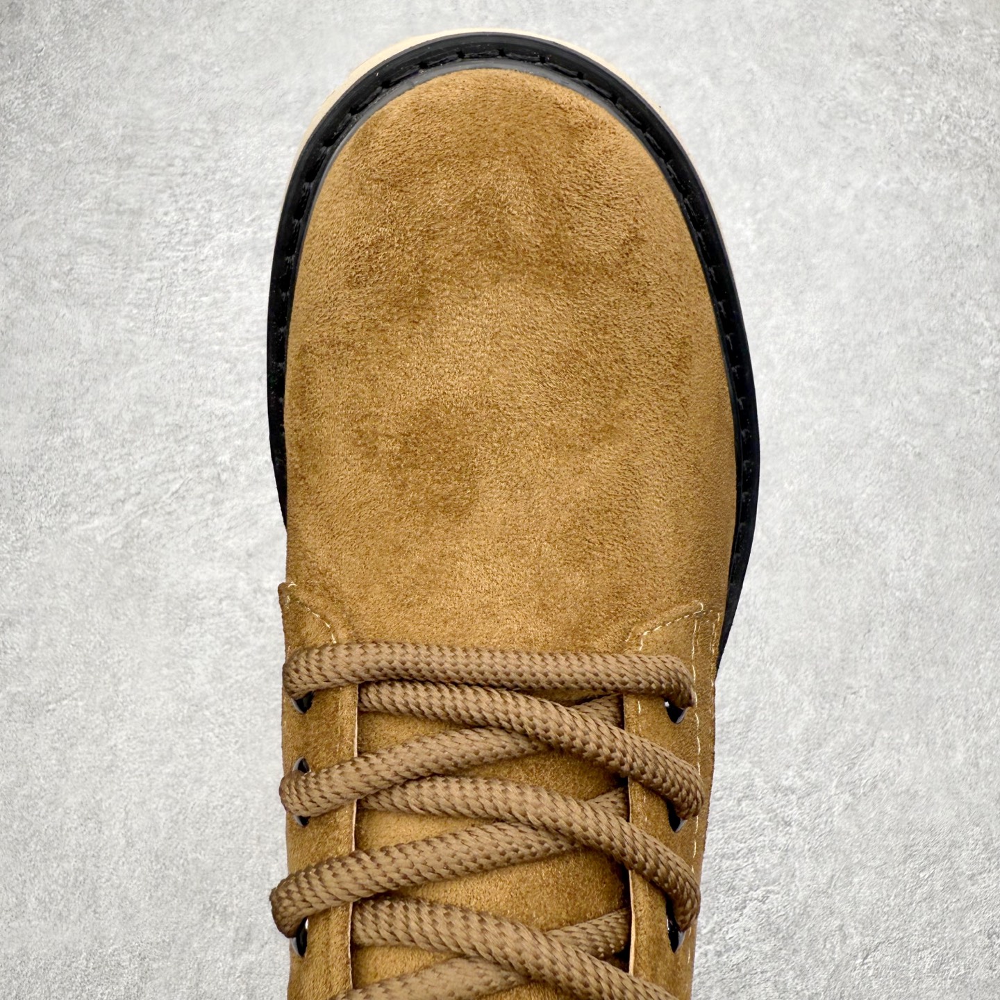 图片[4]-Timberland添柏岚/天伯伦 秋冬新品 秋冬必备户外休闲大黄靴系列#广东大厂品质 原盒原包装 时尚潮流搭配 面料采用意大利🇮🇹顶级磨砂细纹牛皮 轻质大底 搭配防臭防腐真皮乳胶鞋垫 大底到五金都是代工厂原材料制作 同原版固特异永不开胶工艺 好货不杀猪 首单质量严格把控 全网独家首发 品质毋庸置疑 全套官网统一包装 给您完美的穿着体验 质量考究耐穿 型男必备 专治不帅 高品质脚感一流 今年冬季防寒户外专用 日常随意搭配 尺码：38-44（皮鞋码）-选品中心