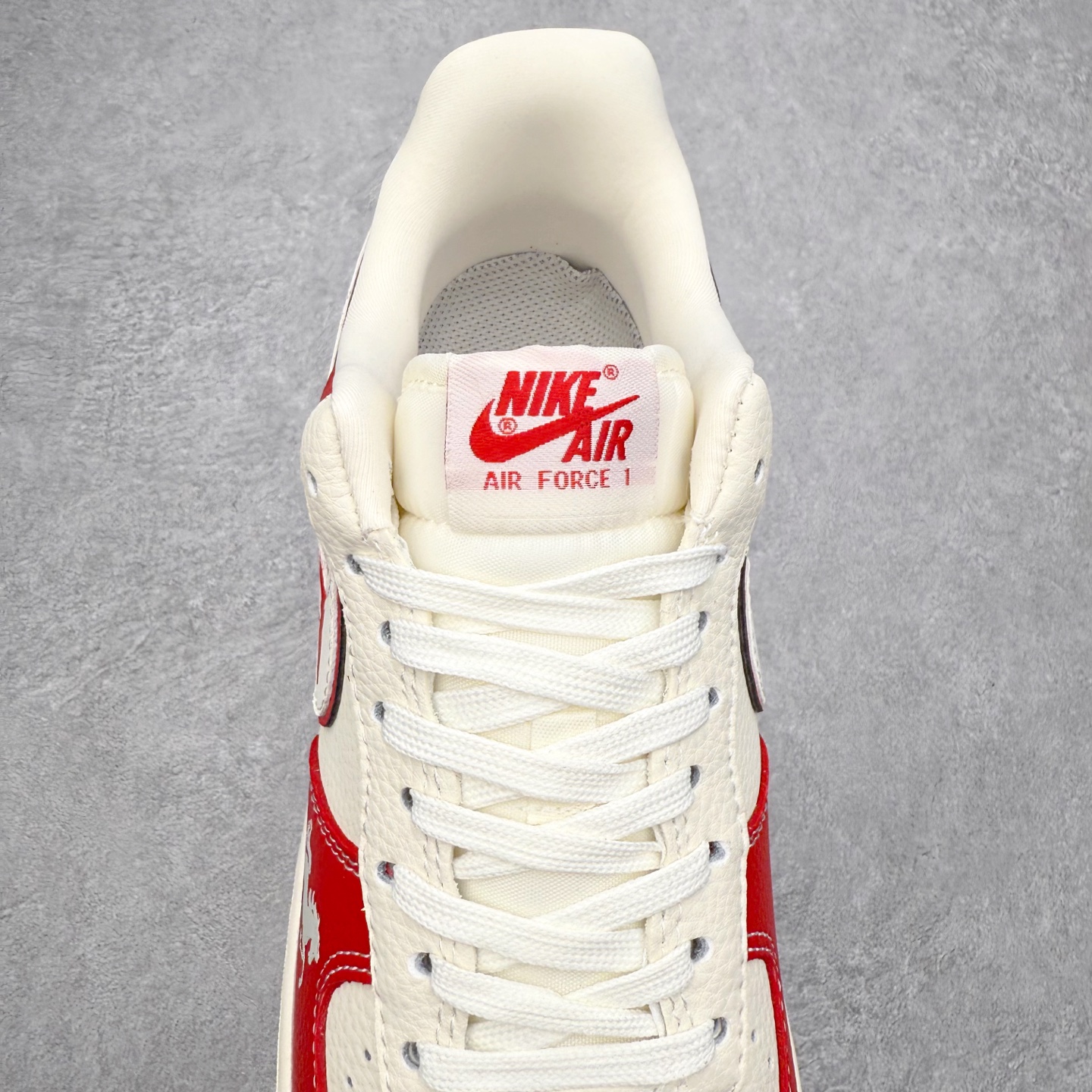 图片[5]-NK Air Force 1´07 Low 空军一号低帮百搭休闲运动板鞋 XL1979-134 柔软、弹性十足的缓震性能和出色的中底设计 横跨复古与现代的外型结合 造就出风靡全球 三十多年的Force 1 直到今天还深受青睐 实拍调校N版已经零色差零失真 百分百还原实物色彩所见即所得 不存在货不对板色差等低级问题 选购参考实物拍摄 不混卖不参货 只用心做好货严格选品 承诺混一赔十 尺码：36 36.5 37.5 38 38.5 39 40 40.5 41 42 42.5 43 44 44.5 45-选品中心