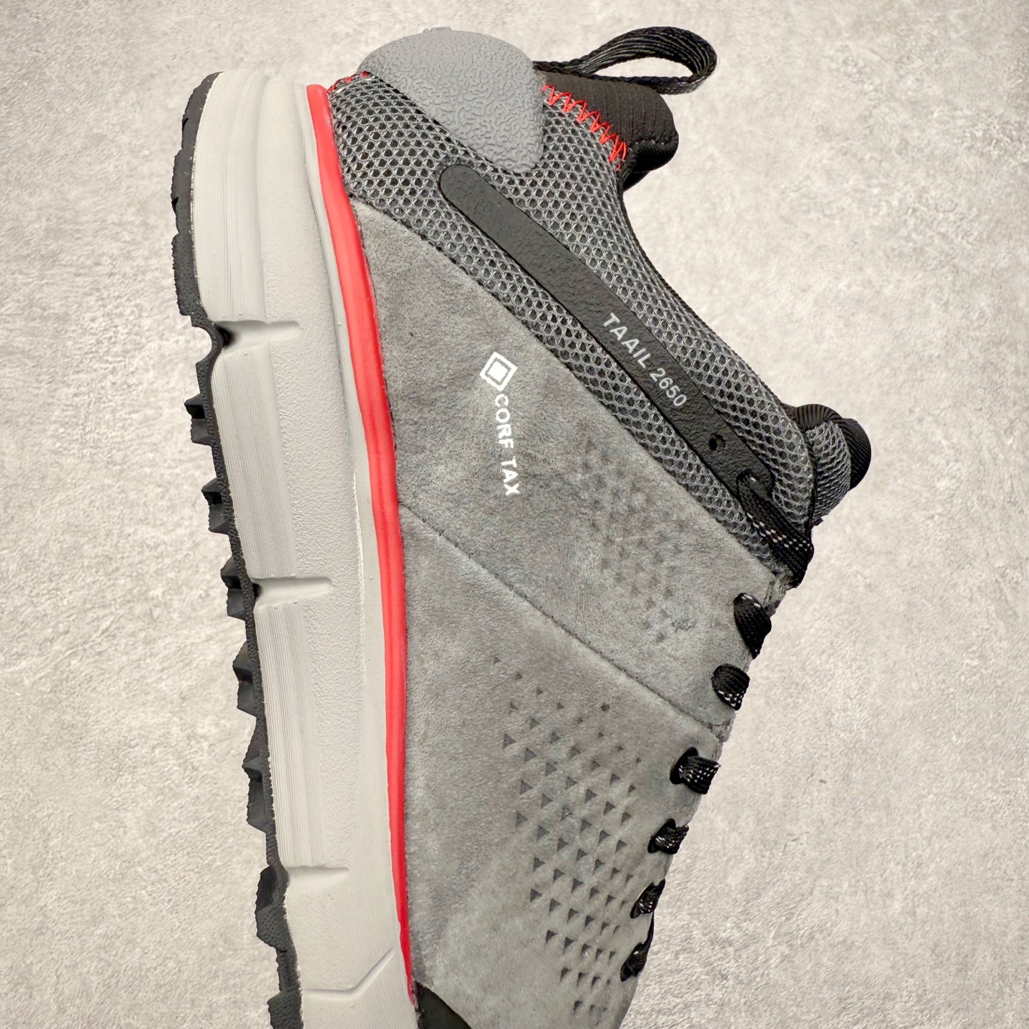 图片[6]-Danner丹纳Trail 2650户外登山徒步运动休闲舒适百搭 织物减震防滑耐磨防水透气轻便低帮跑步鞋 鞋头硬化设计 保护脚趾同时对鞋身提供支撑 不易变形 嵌入式支撑片 遇不平整地形时 提供更多支撑性 保持稳定 脚步更轻松 尺码：39 40 41 42 43 44 45-选品中心