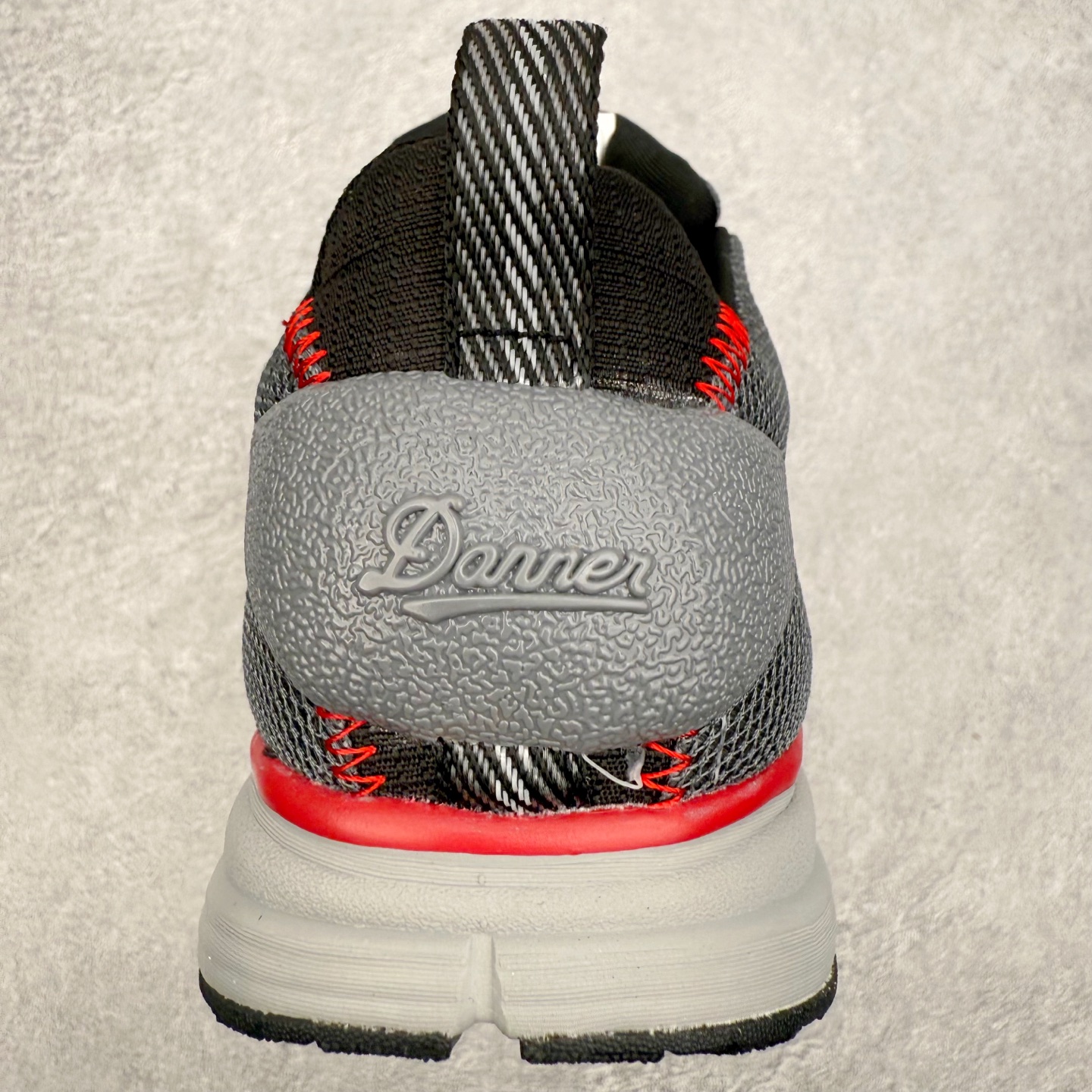 图片[8]-Danner丹纳Trail 2650户外登山徒步运动休闲舒适百搭 织物减震防滑耐磨防水透气轻便低帮跑步鞋 鞋头硬化设计 保护脚趾同时对鞋身提供支撑 不易变形 嵌入式支撑片 遇不平整地形时 提供更多支撑性 保持稳定 脚步更轻松 尺码：39 40 41 42 43 44 45-选品中心