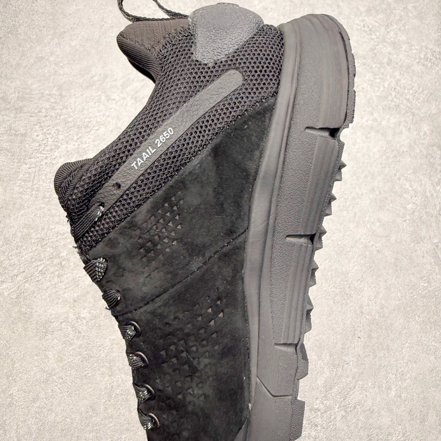 图片[7]-Danner丹纳Trail 2650户外登山徒步运动休闲舒适百搭 织物减震防滑耐磨防水透气轻便低帮跑步鞋 鞋头硬化设计 保护脚趾同时对鞋身提供支撑 不易变形 嵌入式支撑片 遇不平整地形时 提供更多支撑性 保持稳定 脚步更轻松 尺码：39 40 41 42 43 44 45-选品中心