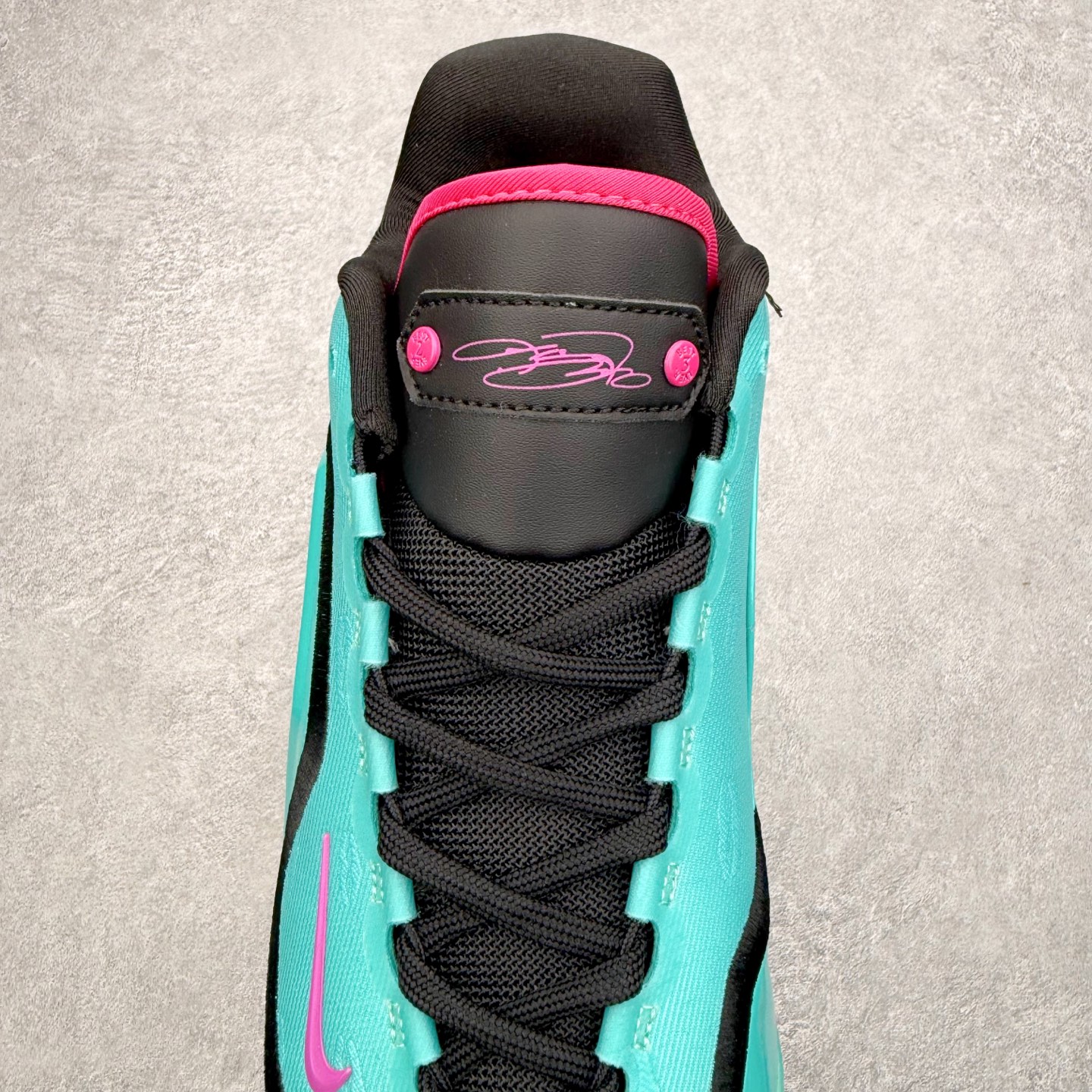 图片[5]-NK Lebron 23 From This Point Forward 詹姆斯23代低帮实战篮球鞋 实拍调校N版已经零色差零失真 百分百还原实物色彩所见即所得 不存在货不对板色差等低级问题 选购参考实物拍摄 不混卖不参货 只用心做好货严格选品 承诺混一赔十 尺码：40 40.5 41 42 42.5 43 44 44.5 45 46-选品中心