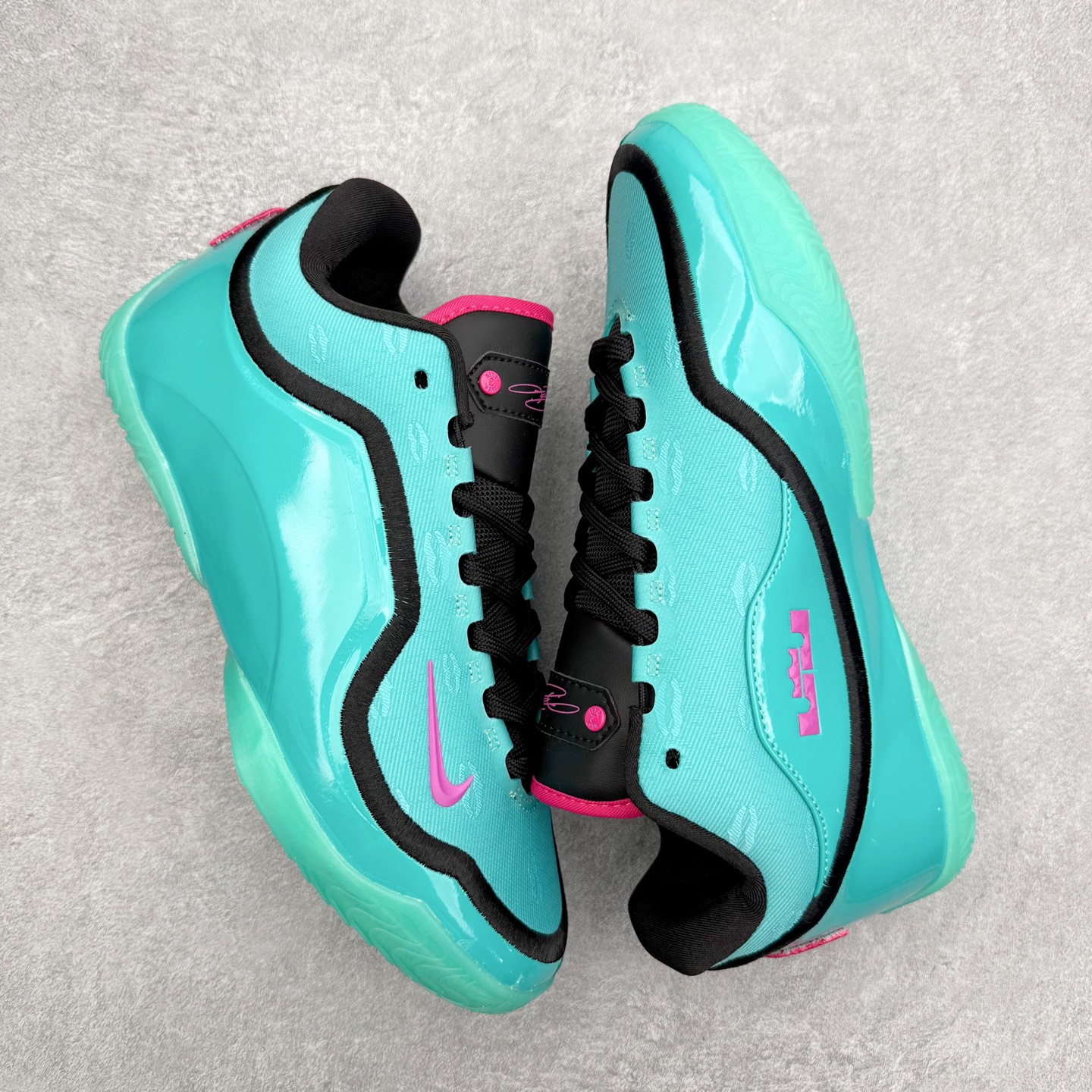 图片[3]-NK Lebron 23 From This Point Forward 詹姆斯23代低帮实战篮球鞋 实拍调校N版已经零色差零失真 百分百还原实物色彩所见即所得 不存在货不对板色差等低级问题 选购参考实物拍摄 不混卖不参货 只用心做好货严格选品 承诺混一赔十 尺码：40 40.5 41 42 42.5 43 44 44.5 45 46-选品中心