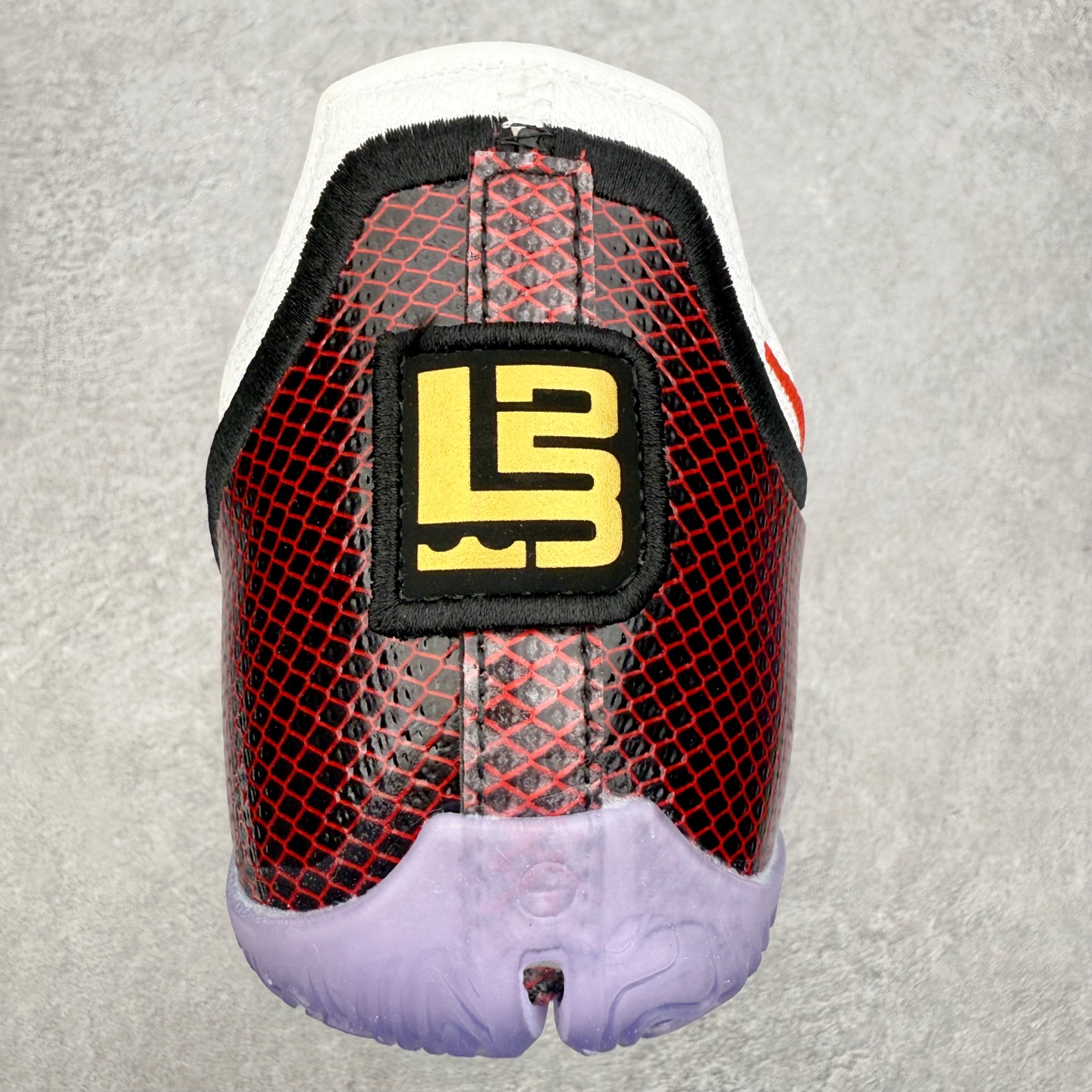 图片[8]-NK Lebron 23 From This Point Forward 詹姆斯23代低帮实战篮球鞋 实拍调校N版已经零色差零失真 百分百还原实物色彩所见即所得 不存在货不对板色差等低级问题 选购参考实物拍摄 不混卖不参货 只用心做好货严格选品 承诺混一赔十 尺码：40 40.5 41 42 42.5 43 44 44.5 45 46-选品中心