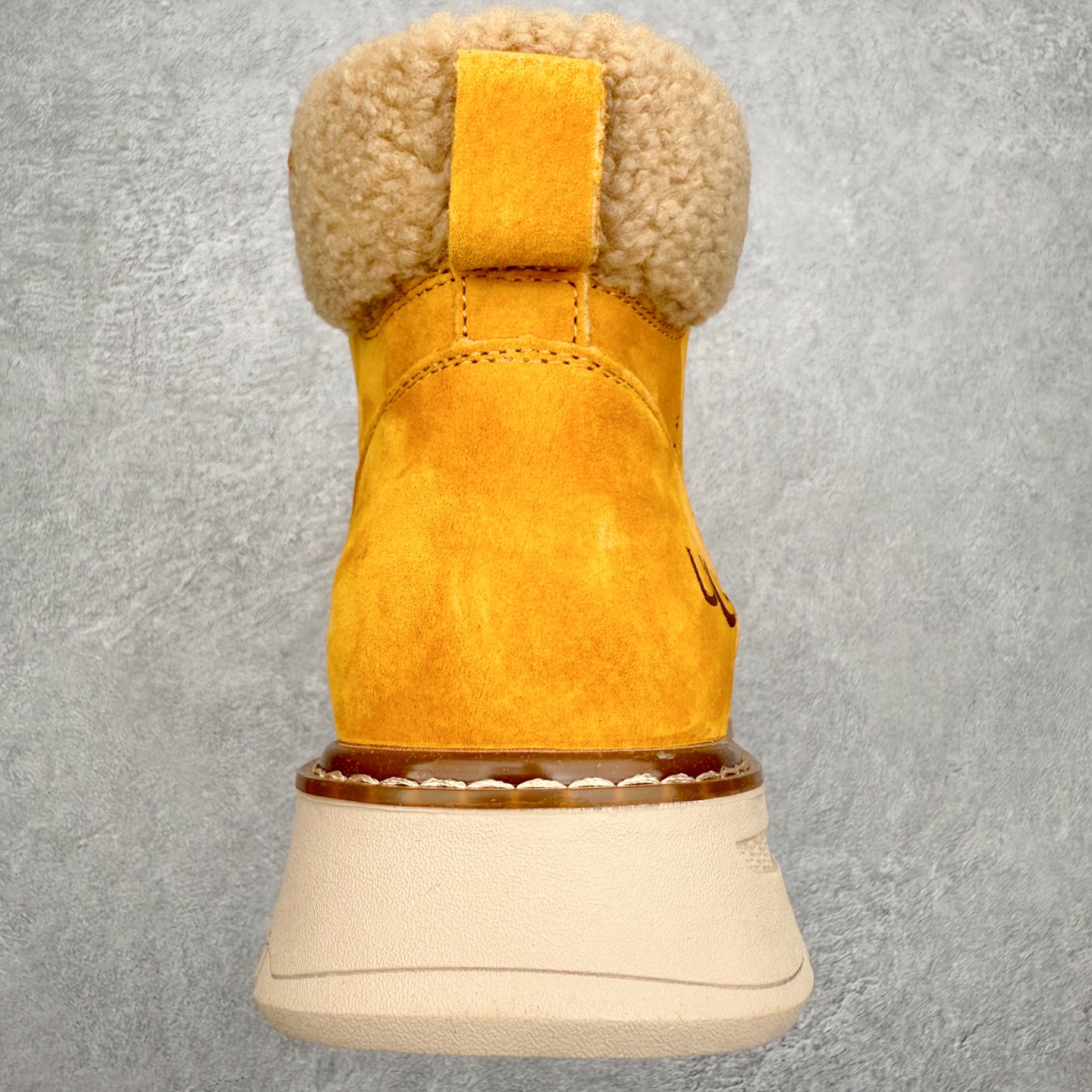 图片[8]-UGG Tasman Weather Hybrid 塔斯曼混合系列中帮轻量休闲马丁靴 UGG秋冬新品（羊羔毛一体内里🔥保暖锁热）秋冬必备 户外中帮休闲马丁靴雪地靴系列广东大厂品质 秋冬新款 时尚潮流搭配 面料釆用意大利进口磨砂牛皮 全鞋真牛皮材料 大底到五金都是代工厂原材料制作 好货不杀猪 首单质量严格把控 全套官网统一包装 今年冬季防寒户外专用产品 日常随意搭配 型男必备‼尺码：39-44（比运动鞋大一码）-选品中心