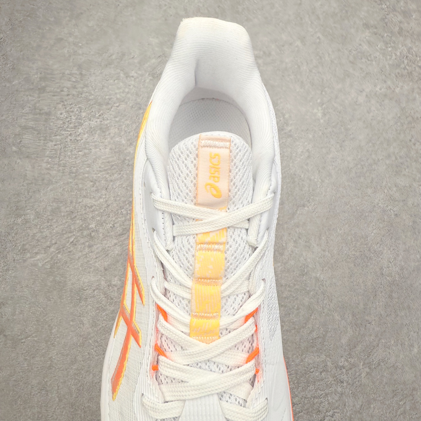 图片[5]-Asics NETBURNER BALLISTIC FF 4 亚瑟士舒适时尚潮流简约减震低帮训练鞋 DYNAWRAP 技术可提升稳定性 FLYTEFOAM 科技打造轻量缓冲组件 FLYTEFOAM Propel 技术鞋垫可提升吸震与回弹效果 TWISSTRUS 技术可提升速度与变向奔跑动作ASICSGRIP 科技可提升在球场上的抓地力 后足 GEL 缓冲科技可提供出色的避震效果AHAR 橡胶可提升耐用性 尺码：35 36 36.5 37 38 38.5 39 40 40.5 41 42 42.5 43 44 45-选品中心