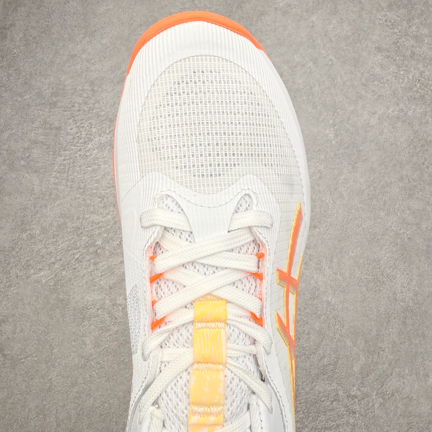 图片[4]-Asics NETBURNER BALLISTIC FF 4 亚瑟士舒适时尚潮流简约减震低帮训练鞋 DYNAWRAP 技术可提升稳定性 FLYTEFOAM 科技打造轻量缓冲组件 FLYTEFOAM Propel 技术鞋垫可提升吸震与回弹效果 TWISSTRUS 技术可提升速度与变向奔跑动作ASICSGRIP 科技可提升在球场上的抓地力 后足 GEL 缓冲科技可提供出色的避震效果AHAR 橡胶可提升耐用性 尺码：35 36 36.5 37 38 38.5 39 40 40.5 41 42 42.5 43 44 45-选品中心