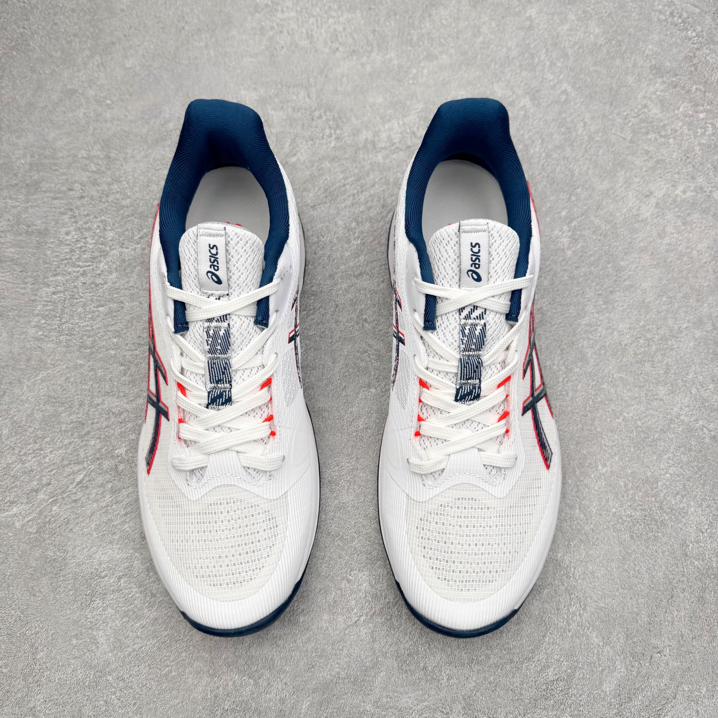 图片[2]-Asics NETBURNER BALLISTIC FF 4 亚瑟士舒适时尚潮流简约减震低帮训练鞋 DYNAWRAP 技术可提升稳定性 FLYTEFOAM 科技打造轻量缓冲组件 FLYTEFOAM Propel 技术鞋垫可提升吸震与回弹效果 TWISSTRUS 技术可提升速度与变向奔跑动作ASICSGRIP 科技可提升在球场上的抓地力 后足 GEL 缓冲科技可提供出色的避震效果AHAR 橡胶可提升耐用性 尺码：35 36 36.5 37 38 38.5 39 40 40.5 41 42 42.5 43 44 45-选品中心