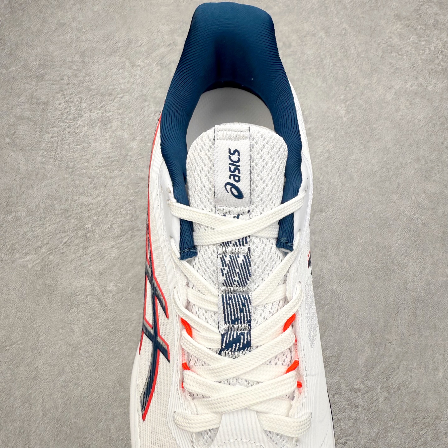 图片[5]-Asics NETBURNER BALLISTIC FF 4 亚瑟士舒适时尚潮流简约减震低帮训练鞋 DYNAWRAP 技术可提升稳定性 FLYTEFOAM 科技打造轻量缓冲组件 FLYTEFOAM Propel 技术鞋垫可提升吸震与回弹效果 TWISSTRUS 技术可提升速度与变向奔跑动作ASICSGRIP 科技可提升在球场上的抓地力 后足 GEL 缓冲科技可提供出色的避震效果AHAR 橡胶可提升耐用性 尺码：35 36 36.5 37 38 38.5 39 40 40.5 41 42 42.5 43 44 45-选品中心