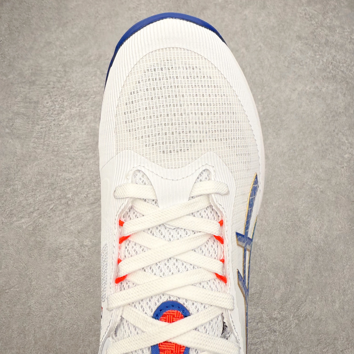 图片[4]-Asics NETBURNER BALLISTIC FF 4 亚瑟士舒适时尚潮流简约减震低帮训练鞋 DYNAWRAP 技术可提升稳定性 FLYTEFOAM 科技打造轻量缓冲组件 FLYTEFOAM Propel 技术鞋垫可提升吸震与回弹效果 TWISSTRUS 技术可提升速度与变向奔跑动作ASICSGRIP 科技可提升在球场上的抓地力 后足 GEL 缓冲科技可提供出色的避震效果AHAR 橡胶可提升耐用性 尺码：35 36 36.5 37 38 38.5 39 40 40.5 41 42 42.5 43 44 45-选品中心