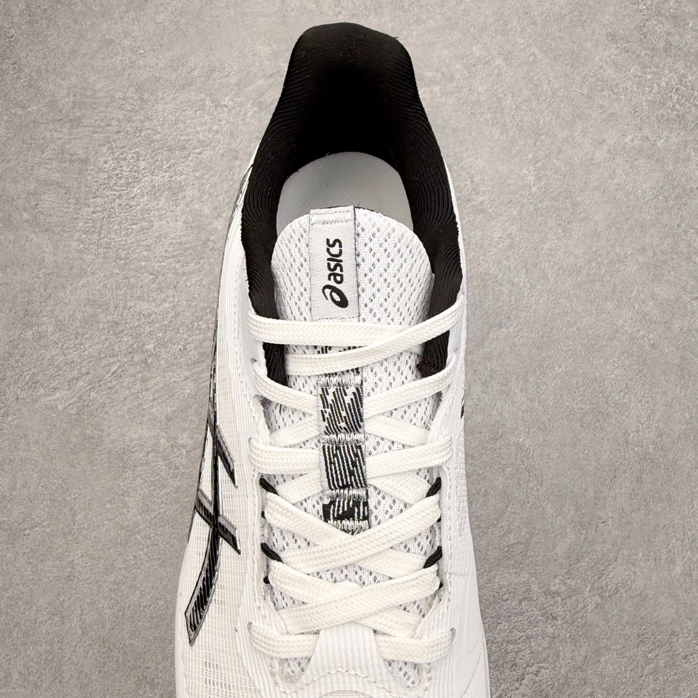 图片[5]-Asics NETBURNER BALLISTIC FF 4 亚瑟士舒适时尚潮流简约减震低帮训练鞋 DYNAWRAP 技术可提升稳定性 FLYTEFOAM 科技打造轻量缓冲组件 FLYTEFOAM Propel 技术鞋垫可提升吸震与回弹效果 TWISSTRUS 技术可提升速度与变向奔跑动作ASICSGRIP 科技可提升在球场上的抓地力 后足 GEL 缓冲科技可提供出色的避震效果AHAR 橡胶可提升耐用性 尺码：35 36 36.5 37 38 38.5 39 40 40.5 41 42 42.5 43 44 45-选品中心