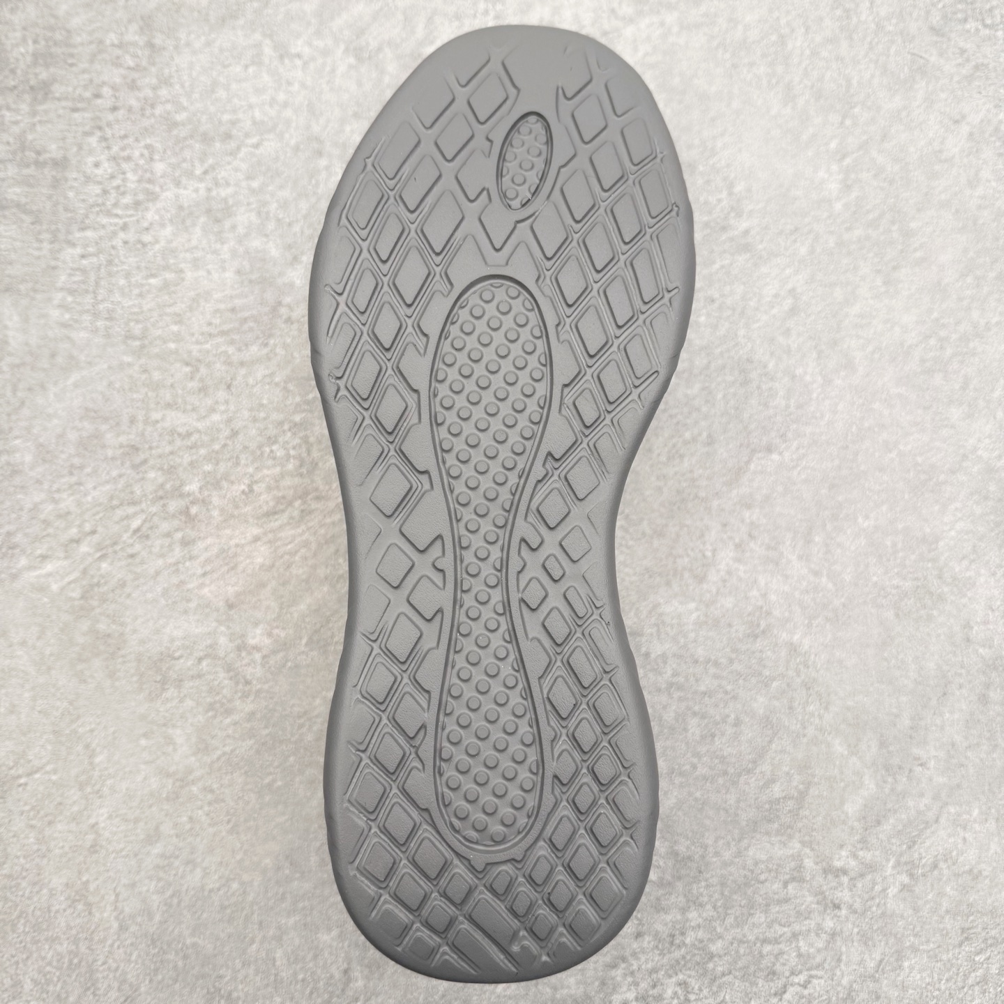 图片[9]-ECCO爱步男鞋 百搭休闲老爹鞋 柔酷8号系列运动鞋 经典和现代工艺品质融合 精选小牛皮面料 舒适柔软细腻 版型楦型上脚非常到位 四季热销款 独有鞋型设计 特有LOGO鞋边走字 新颖时尚有型 北欧风格 舒适休闲 超弹性 耐磨减震 PU+TPU按摩大底 经典潮流 随意搭配！舒适度极高 匠心工艺！尺码：38 39 40 41 42 43 44 （皮鞋码）-选品中心