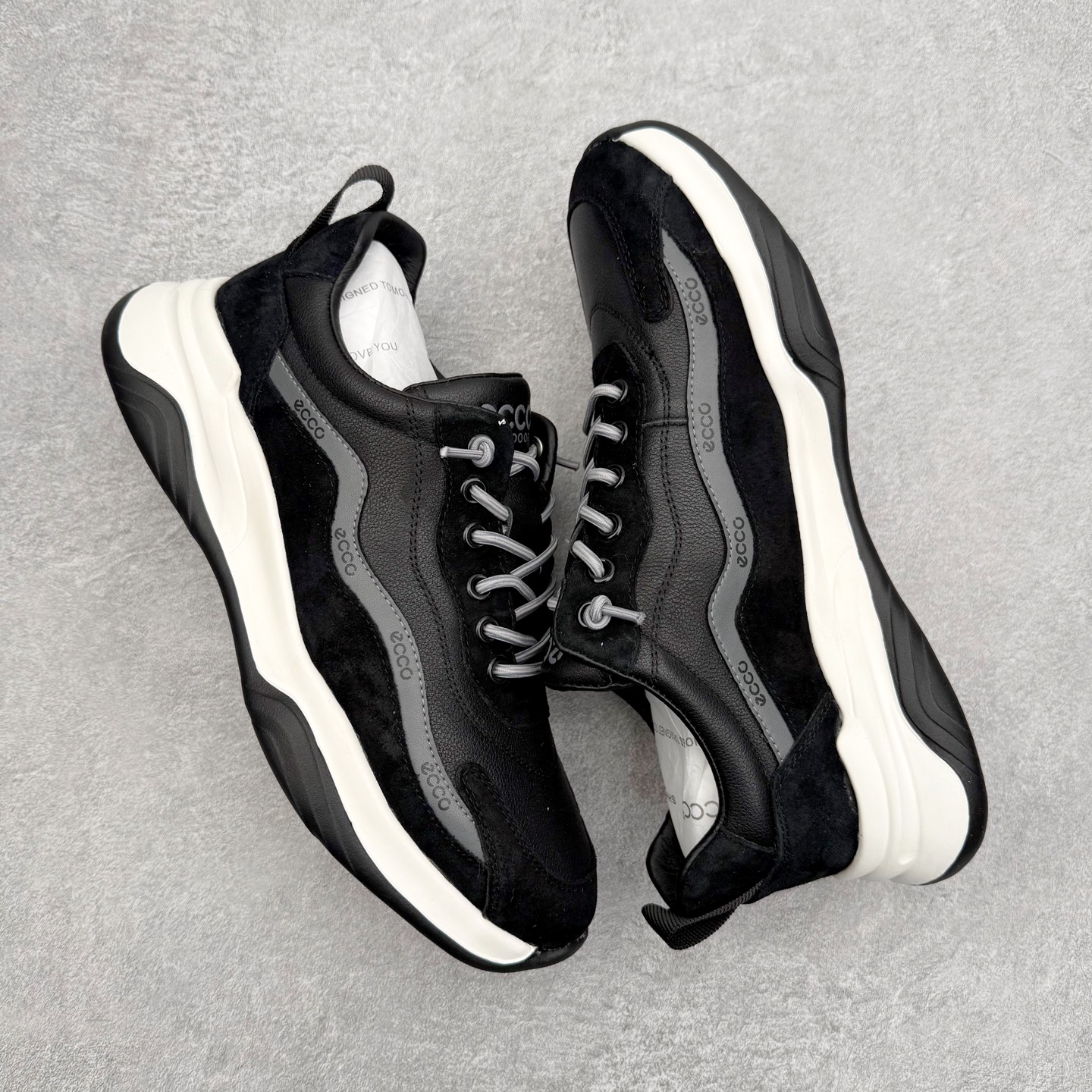 图片[3]-ECCO爱步男鞋 百搭休闲老爹鞋 柔酷8号系列运动鞋 经典和现代工艺品质融合 精选小牛皮面料 舒适柔软细腻 版型楦型上脚非常到位 四季热销款 独有鞋型设计 特有LOGO鞋边走字 新颖时尚有型 北欧风格 舒适休闲 超弹性 耐磨减震 PU+TPU按摩大底 经典潮流 随意搭配！舒适度极高 匠心工艺！尺码：38 39 40 41 42 43 44 （皮鞋码）-选品中心
