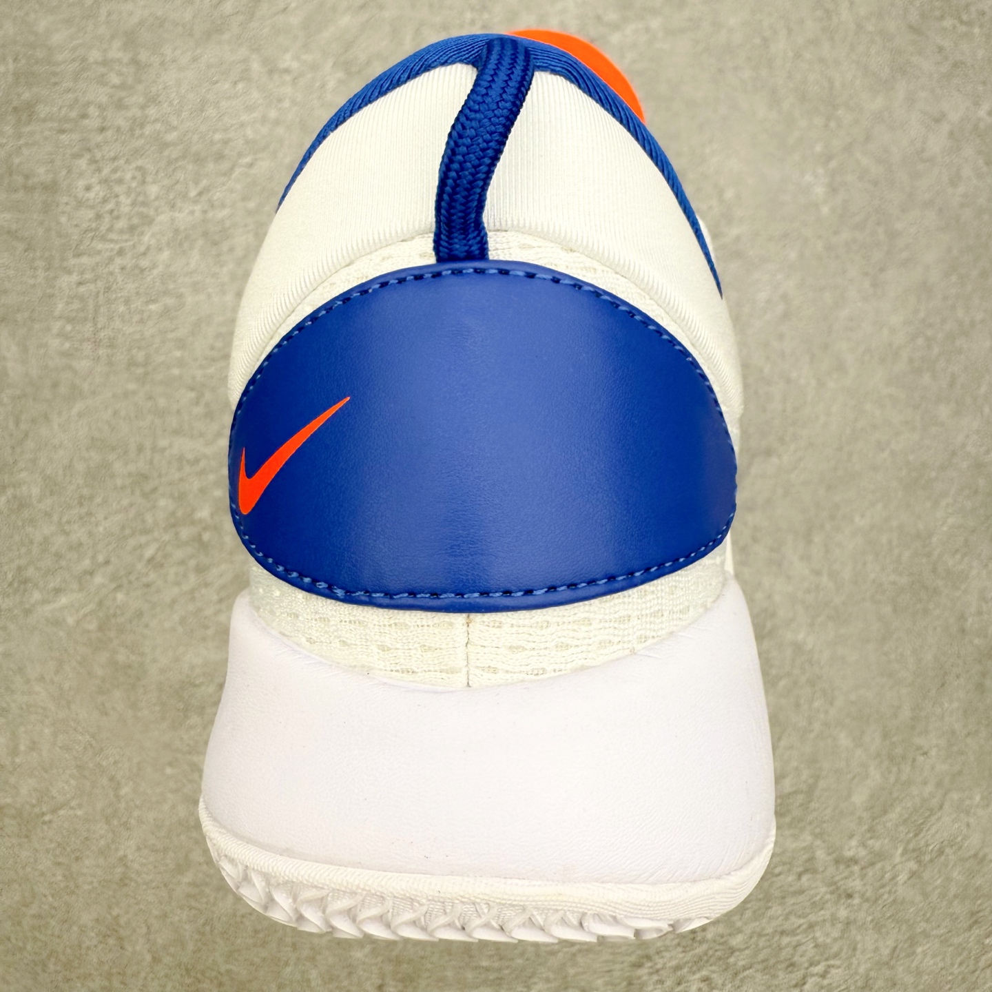 图片[8]-NK Hyperdunk X low TB HD2018 实战篮球鞋 实拍调校N版已经零色差零失真 百分百还原实物色彩所见即所得 不存在货不对板色差等低级问题 选购参考实物拍摄 不混卖不参货 只用心做好货严格选品 承诺混一赔十 尺码：36 36.5 37.5 38 38.5 39 40 40.5 41 42 42.5 43 44 44.5 45 46-选品中心