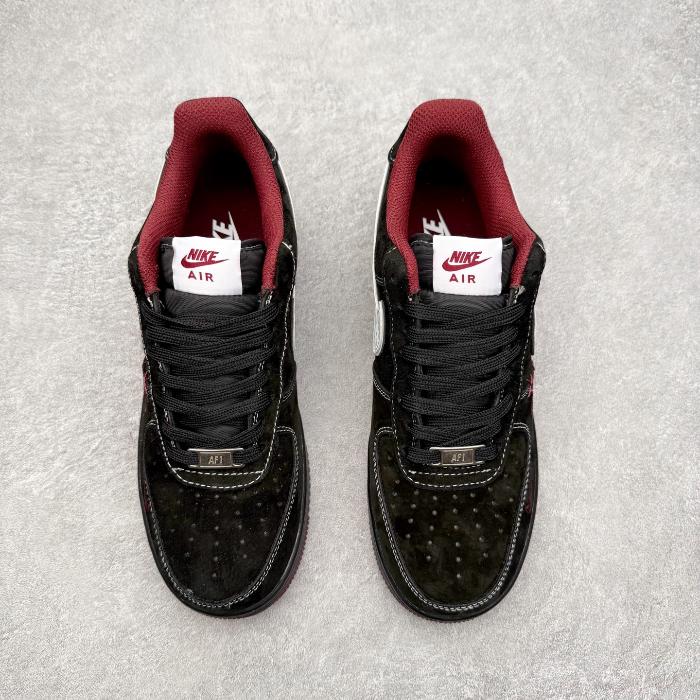 图片[2]-NK Air Force 1´07 Low 空军一号低帮百搭休闲运动板鞋 XZ6188-117 柔软、弹性十足的缓震性能和出色的中底设计 横跨复古与现代的外型结合 造就出风靡全球 三十多年的Force 1 直到今天还深受青睐 实拍调校N版已经零色差零失真 百分百还原实物色彩所见即所得 不存在货不对板色差等低级问题 选购参考实物拍摄 不混卖不参货 只用心做好货严格选品 承诺混一赔十 尺码：36 36.5 37.5 38 38.5 39 40 40.5 41 42 42.5 43 44 44.5 45-选品中心