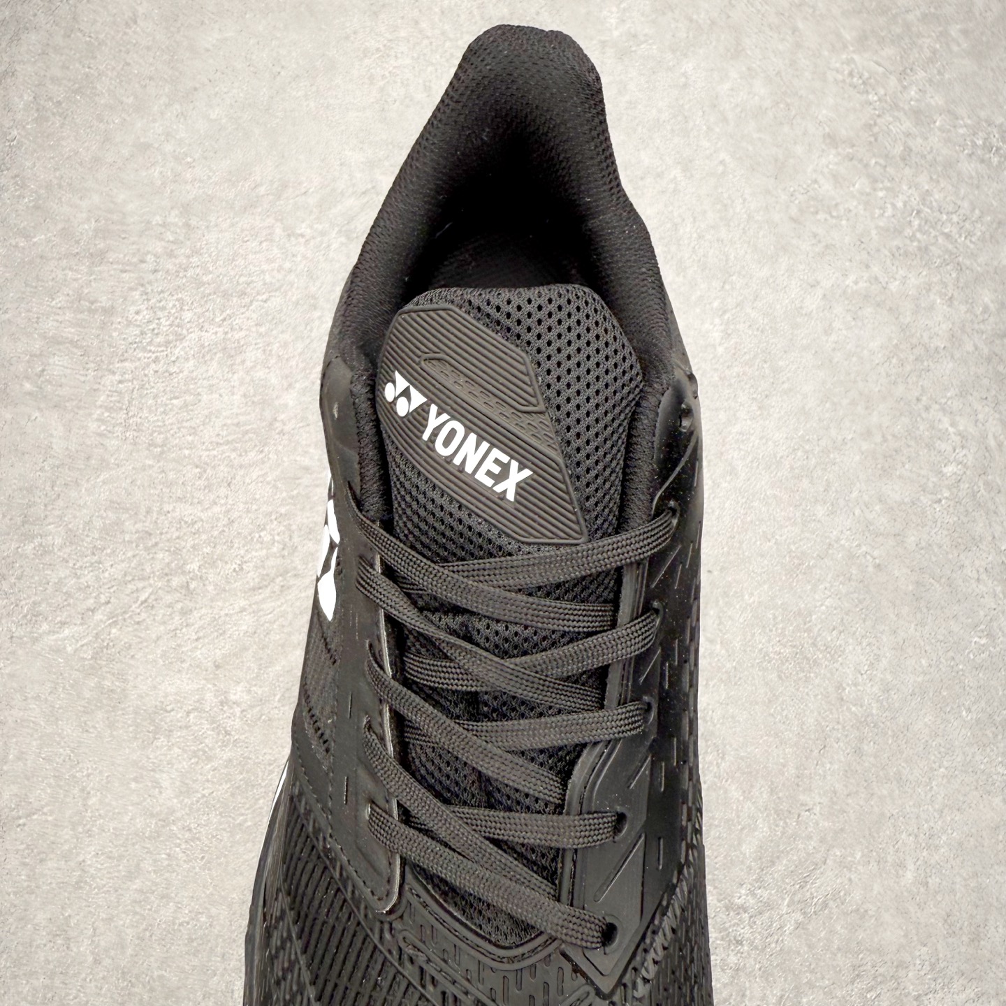图片[5]-YONEX尤尼克斯 AD ACCEL 舒适柔软 减震透气包裹性支撑平衡抗冲击轻便 低帮 网球鞋 男女同款 尤尼克斯（YONEX）成立时间1946年，总部地点是日本东京，是世界著名的羽毛球品牌。为了尽量满足不同使用需求，尤尼克斯研发了大量的型号的羽毛球用品。作为世界知名的羽拍专业制造商，尤尼克斯完全体现日本工艺的精益求精，羽拍牢牢占据世界第一的地位，同时网球拍也得到许多知名球星的喜爱。实拍调校N版已经零色差零失真 百分百还原实物色彩所见即所得 不存在货不对板色差等低级问题 选购参考实物拍摄 不混卖不参货 只用心做好货严格选品 承诺混一赔十 尺码：36 36.5 37.5 38 38.5 39 40 40.5 41 42 42.5 43 44 44.5 45-选品中心