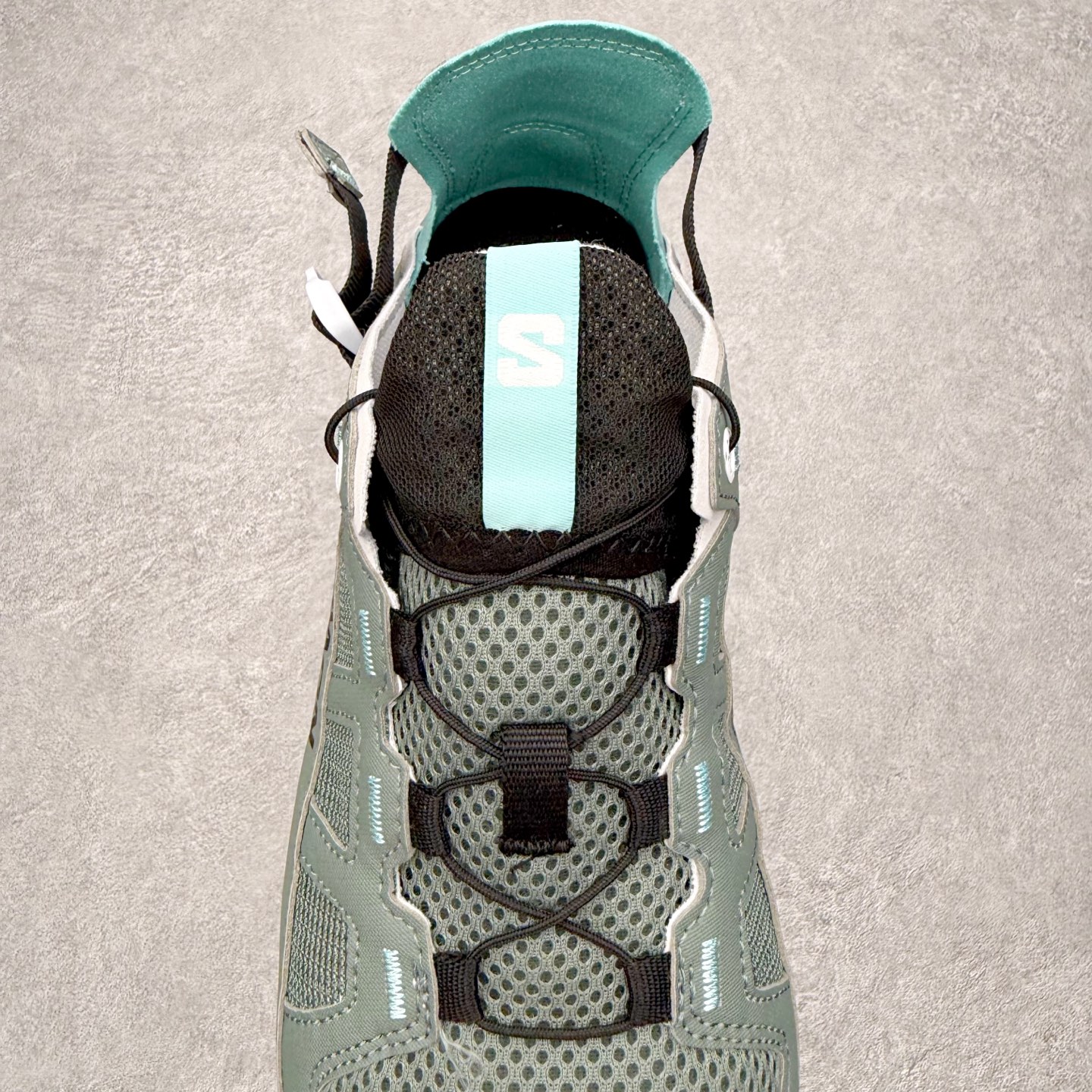 图片[5]-SALOMON萨洛蒙 Techamphibian 5 圆头舒适 透气速干抓地溯溪鞋 男女同款 SALOMON诞生于1947年的法国阿尔卑斯山区，全球知名的户外运动品牌。一直致力于推动滑雪、越野跑等山地运动的发展及产品的进步。其产品设计致力于追求创新和发掘产品的性能极限，帮助喜欢自由的人在山地间不断挑战自我。实拍调校N版已经零色差零失真 百分百还原实物色彩所见即所得 不存在货不对板色差等低级问题 选购参考实物拍摄 不混卖不参货 只用心做好货严格选品 承诺混一赔十 尺码：36 36.5 37.5 38 38.5 39 40 40.5 41 42 42.5 43 44 44.5 45-选品中心