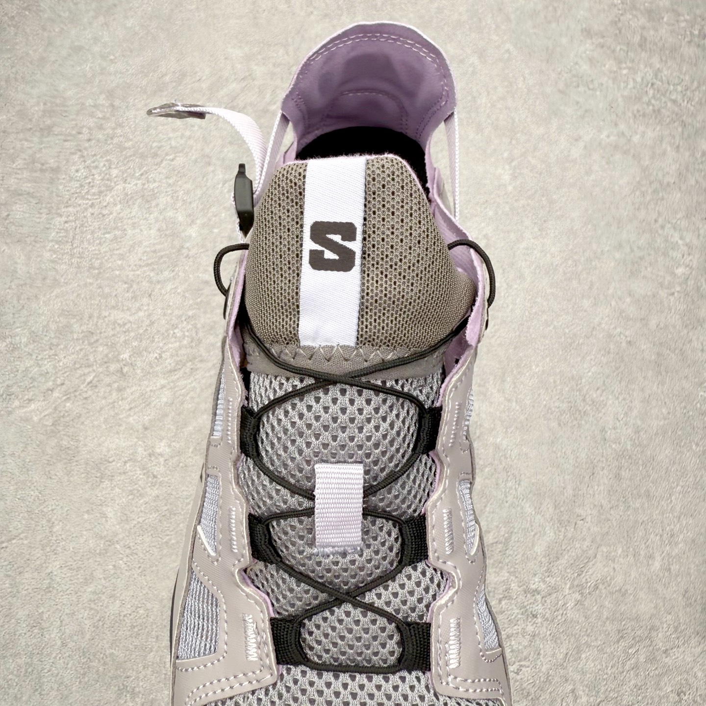 图片[5]-SALOMON萨洛蒙 Techamphibian 5 圆头舒适 透气速干抓地溯溪鞋 男女同款 SALOMON诞生于1947年的法国阿尔卑斯山区，全球知名的户外运动品牌。一直致力于推动滑雪、越野跑等山地运动的发展及产品的进步。其产品设计致力于追求创新和发掘产品的性能极限，帮助喜欢自由的人在山地间不断挑战自我。实拍调校N版已经零色差零失真 百分百还原实物色彩所见即所得 不存在货不对板色差等低级问题 选购参考实物拍摄 不混卖不参货 只用心做好货严格选品 承诺混一赔十 尺码：36 36.5 37.5 38 38.5 39 40 40.5 41 42 42.5 43 44 44.5 45-选品中心