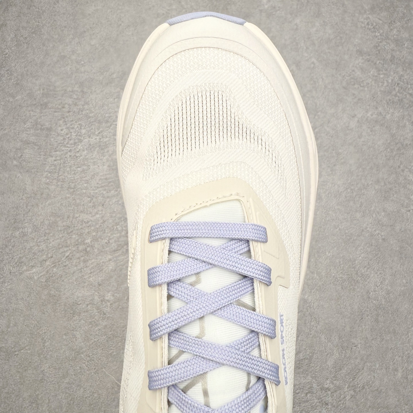 图片[5]-可隆KOLON SPORT 抓地V底巴斯夫轻盈KRUST越野跑鞋 户外功能鞋 男女同款 KOLON SPORT 可隆1973年诞生，并首次推出登山装备。自创立起，KOLON SPORT就把绿色定为基本色调，以常青树为品牌标志，坚持以关爱自然为己任，积极探求自然界的舒适，并以此应用于新产品的开发与研究。40多年来，历经不断革新，成就高端专业户外品牌。实拍调校N版已经零色差零失真 百分百还原实物色彩所见即所得 不存在货不对板色差等低级问题 选购参考实物拍摄 不混卖不参货 只用心做好货严格选品 承诺混一赔十 尺码：36 36.5 37.5 38 38.5 39 40 40.5 41 42 42.5 43 44 44.5 45-选品中心