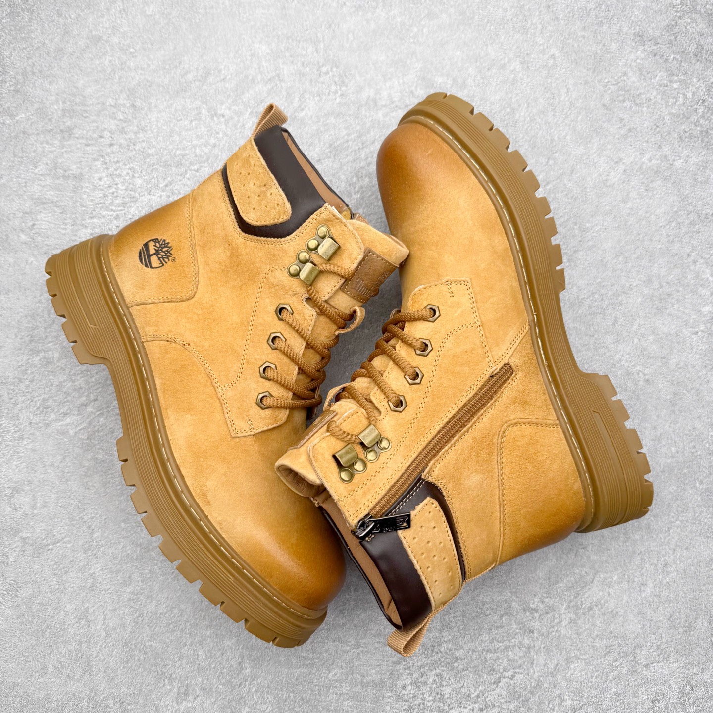 图片[3]-Timberland添柏岚/天伯伦 秋冬新品 秋冬必备户外休闲大黄靴系列#广东大厂品质 原盒原包装 时尚潮流搭配 面料采用意大利🇮🇹顶级磨砂细纹牛皮 轻质大底 搭配防臭防腐真皮乳胶鞋垫 大底到五金都是代工厂原材料制作 同原版固特异永不开胶工艺 好货不杀猪 首单质量严格把控 全网独家首发 品质毋庸置疑 全套官网统一包装 给您完美的穿着体验 质量考究耐穿 型男必备 专治不帅 高品质脚感一流 今年冬季防寒户外专用 日常随意搭配 尺码：38-44（皮鞋码）-选品中心