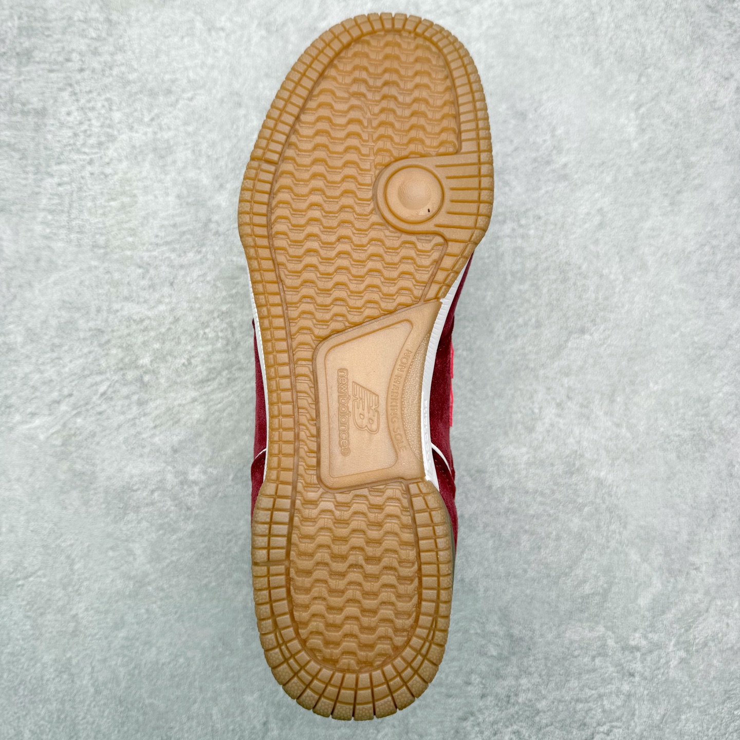 图片[9]-New Balance NB Numeric Tom Knox 600 舒适 低帮 板鞋 男女同款 实拍调校N版已经零色差零失真 百分百还原实物色彩所见即所得 不存在货不对板色差等低级问题 选购参考实物拍摄 不混卖不参货 只用心做好货严格选品 承诺混一赔十 尺码：36 36.5 37.5 38 38.5 39 40 40.5 41 42 42.5 43 44 44.5 45-选品中心