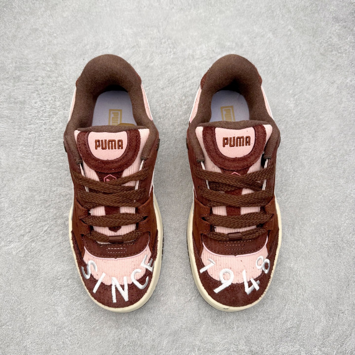 图片[2]-＃福利特价 PUMA 180 Night Rider 彪马 防滑耐磨低帮休闲板鞋 设计灵感源自90及00一代的滑板运动文化 简约又不失设计巧思的帅气风格让它轻松驾驭日常休闲或滑板场合 运动兼具匠心 细节彰显品质 衬垫边缘以提供支撑和灵活性 强化鞋头以承受持续的磨损 耐磨性强 稳定性高 抓地更牢 不易打滑 货号： 394873 尺码： 35 36 36.5 37.5 38 38.5 39 40 40.5 41 42 42.5 43 44 45-选品中心