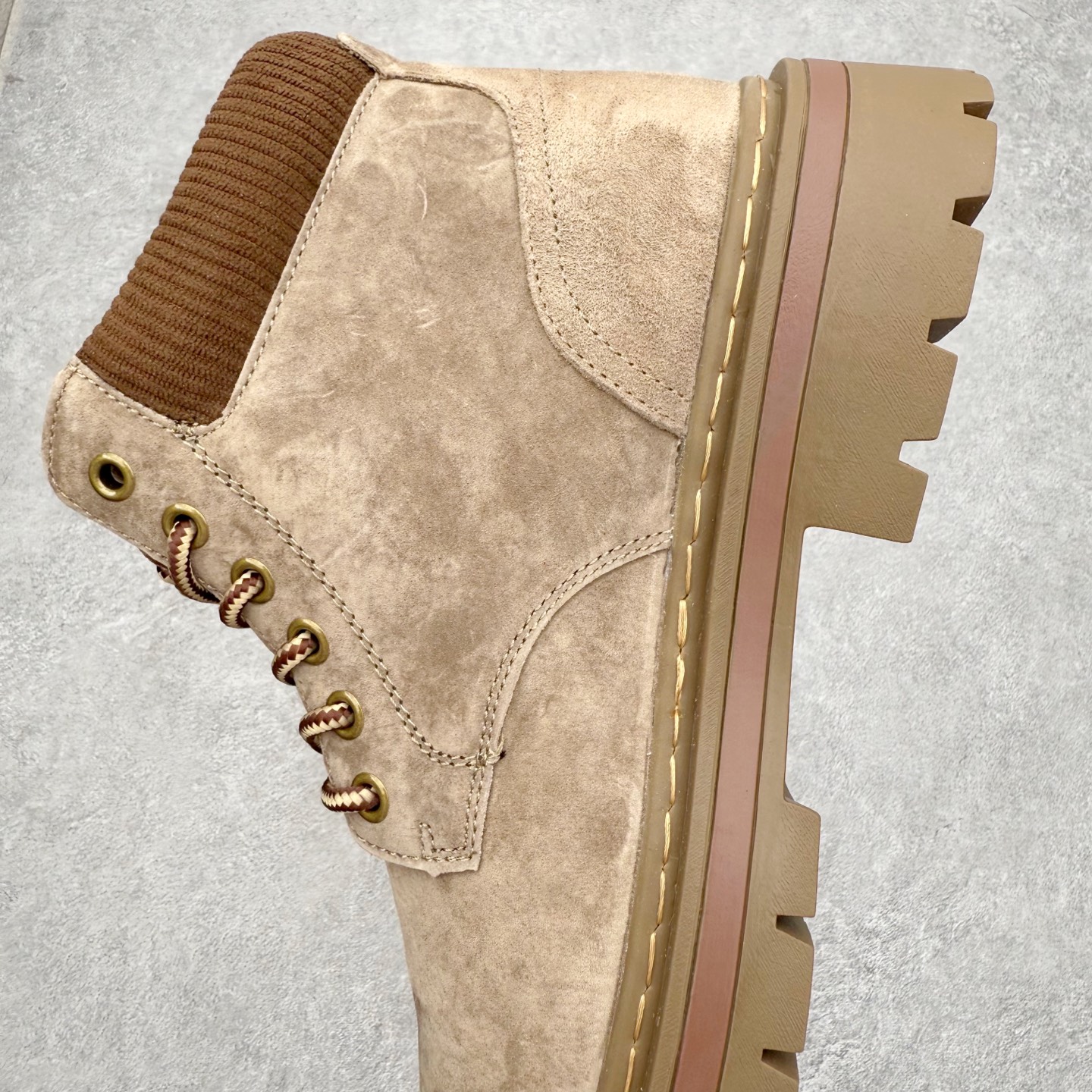 图片[7]-＃福利特价 美国人气户外品牌-科恩Keen Jasper Rocks SP贾斯珀都市户外休闲马丁靴系列25ss秋冬季新款 原楦型开发纸版#采用固色翻毛皮鞋面材质#内嵌高密度EVA发泡缓震脚垫#外置一体式包裹防滑防剐蹭耐磨橡胶大底❗向经典的90年代致敬！ 山系神级鞋履 尺码：38-44-选品中心