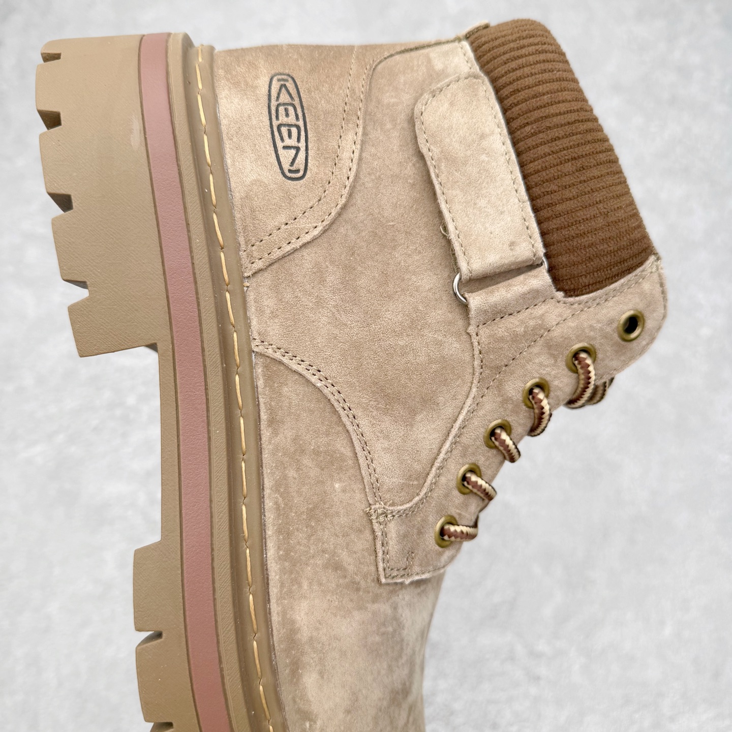 图片[6]-＃福利特价 美国人气户外品牌-科恩Keen Jasper Rocks SP贾斯珀都市户外休闲马丁靴系列25ss秋冬季新款 原楦型开发纸版#采用固色翻毛皮鞋面材质#内嵌高密度EVA发泡缓震脚垫#外置一体式包裹防滑防剐蹭耐磨橡胶大底❗向经典的90年代致敬！ 山系神级鞋履 尺码：38-44-选品中心