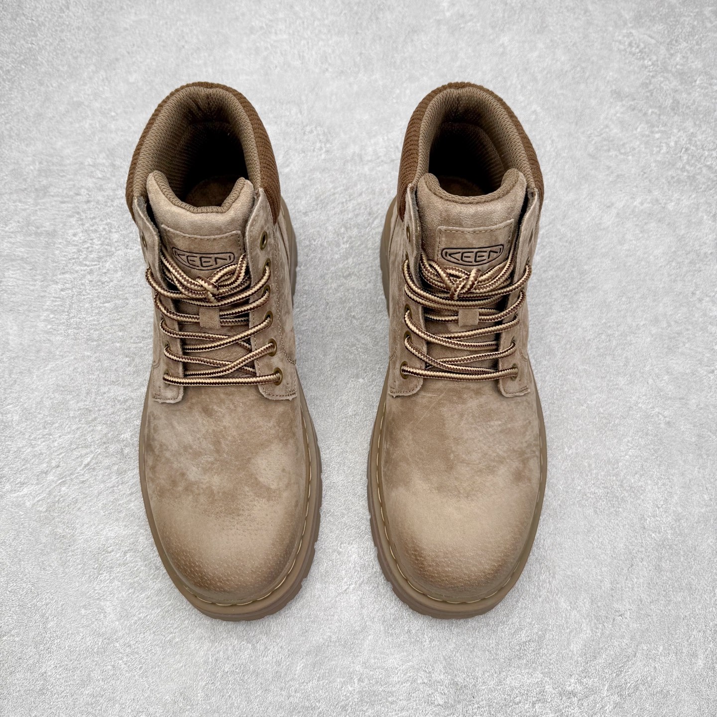 图片[2]-＃福利特价 美国人气户外品牌-科恩Keen Jasper Rocks SP贾斯珀都市户外休闲马丁靴系列25ss秋冬季新款 原楦型开发纸版#采用固色翻毛皮鞋面材质#内嵌高密度EVA发泡缓震脚垫#外置一体式包裹防滑防剐蹭耐磨橡胶大底❗向经典的90年代致敬！ 山系神级鞋履 尺码：38-44-选品中心