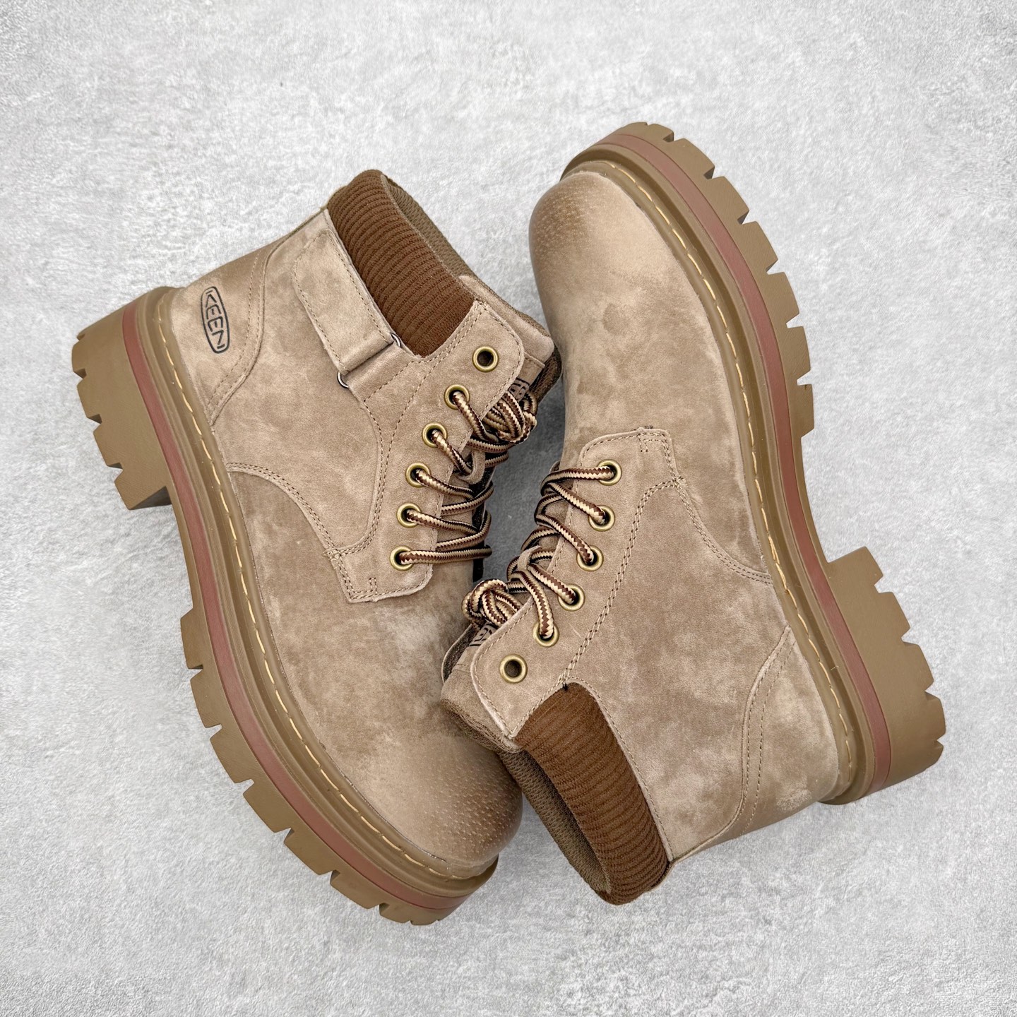 图片[3]-＃福利特价 美国人气户外品牌-科恩Keen Jasper Rocks SP贾斯珀都市户外休闲马丁靴系列25ss秋冬季新款 原楦型开发纸版#采用固色翻毛皮鞋面材质#内嵌高密度EVA发泡缓震脚垫#外置一体式包裹防滑防剐蹭耐磨橡胶大底❗向经典的90年代致敬！ 山系神级鞋履 尺码：38-44-选品中心