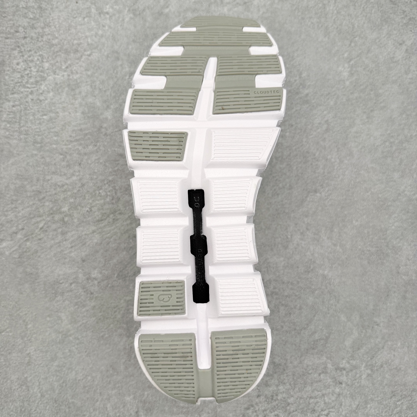 图片[9]-On昂跑 Cloud 6 Coast 潮流舒适 防滑耐磨 低帮 生活休闲鞋 此运动品牌 开创于2010年 缓震着陆、强效回弹、轻柔质感的设计构思始终是ON研制关键 与此同时基于“为全球提供革新性的跑步感受”信念 陆续推出了多款跑鞋及其以专业运动人体跑步工程学为设计关键的功能性跑步服饰设备 让跑者不费力气地畅快畅跑 尺码：36 36.5 37.5 38 38.5 39 40 40.5 41 42 42.5 43 44 44.5 45-选品中心